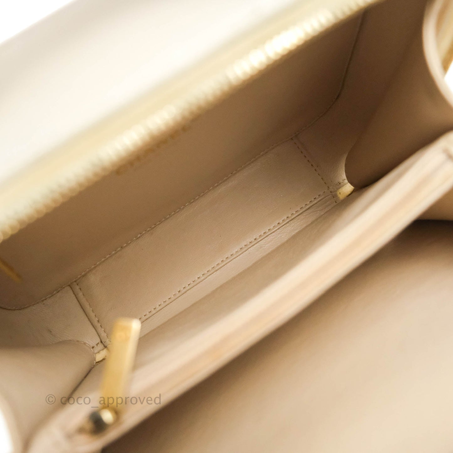 Chanel Quilted Medium CC Filigree Vanity Case White Caviar Aged Gold Hardware