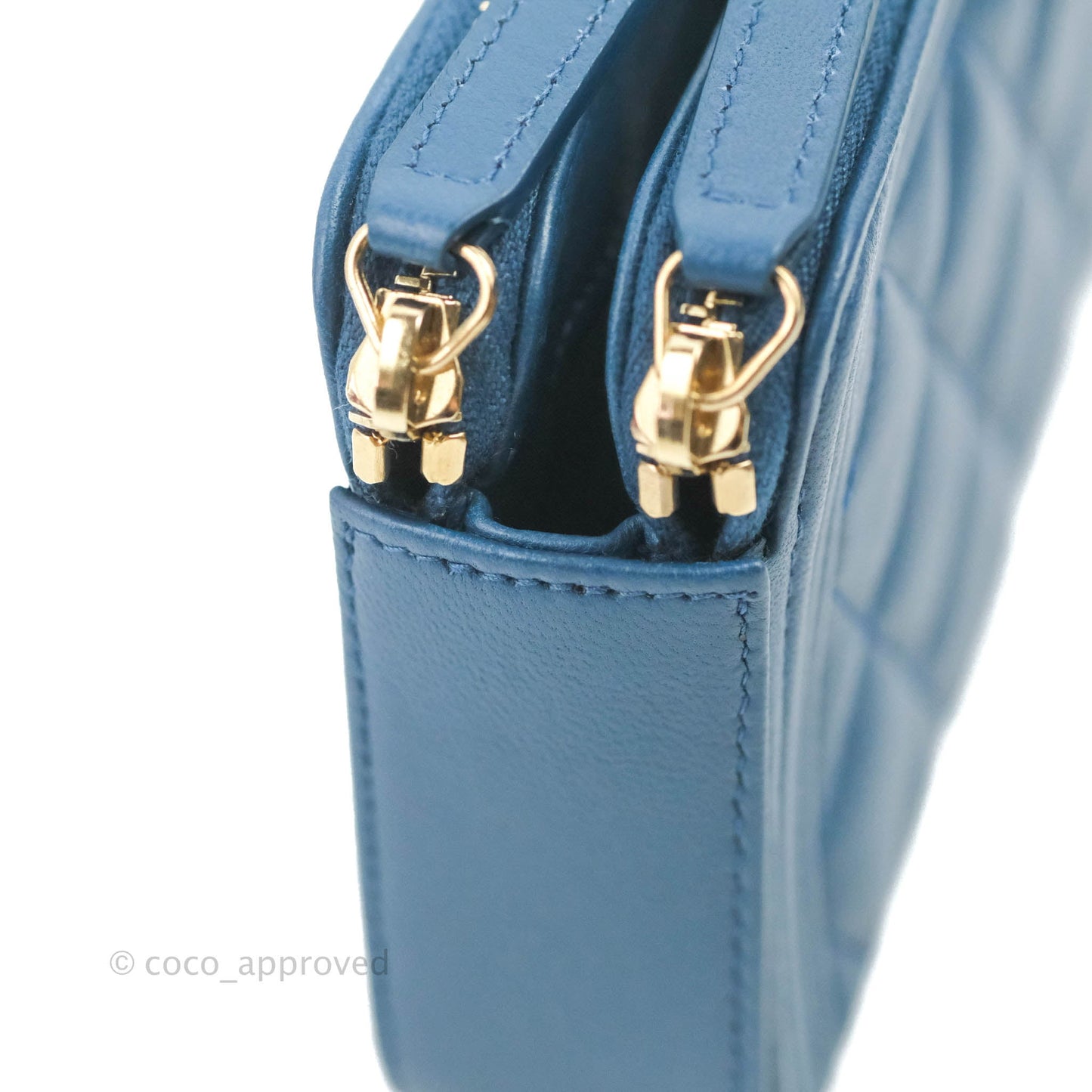 Chanel Boy Double Zip Clutch On Chain Blue Lambskin Aged Gold Hardware