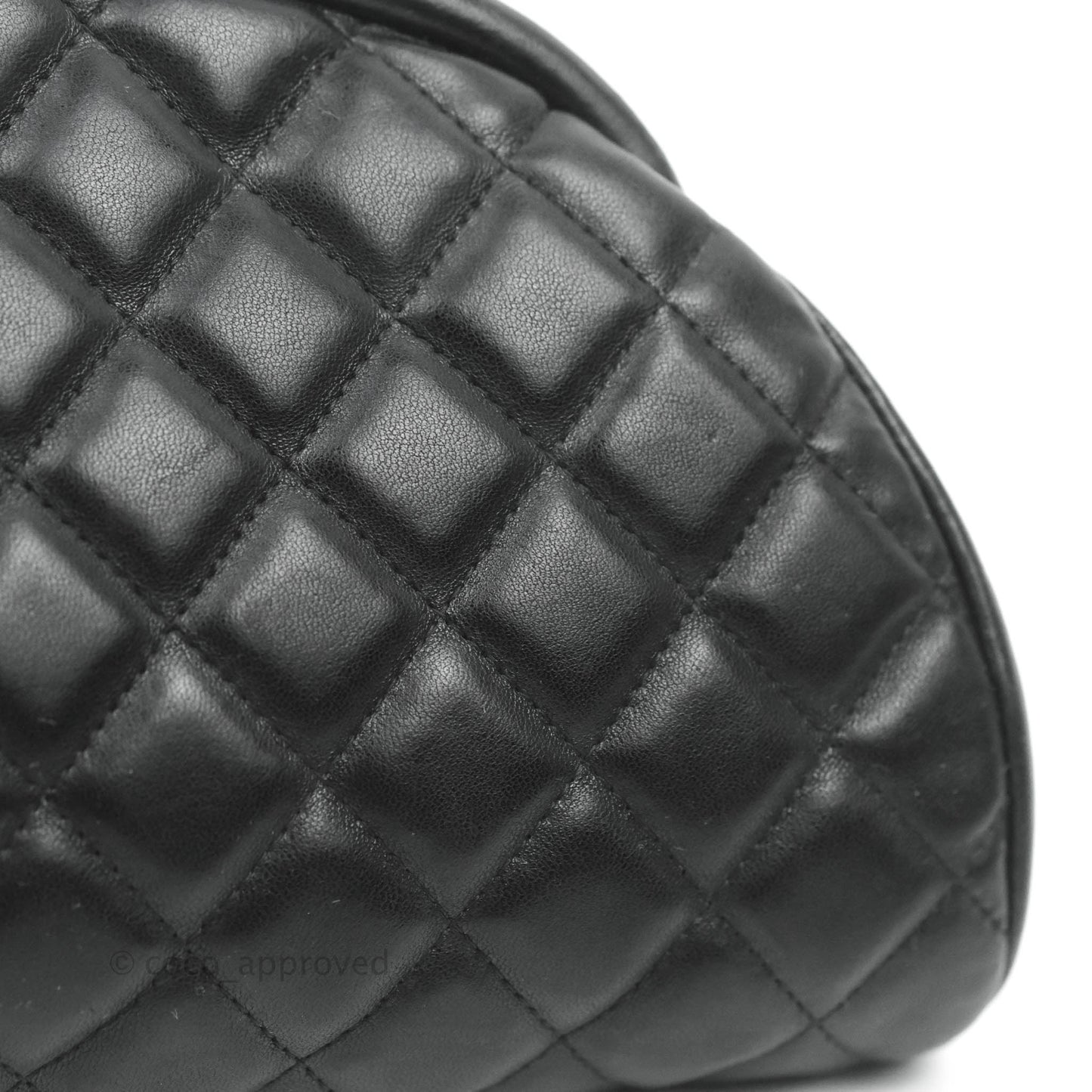 Chanel Quilted Timeless Kisslock Clutch Black Lambskin Silver Hardware