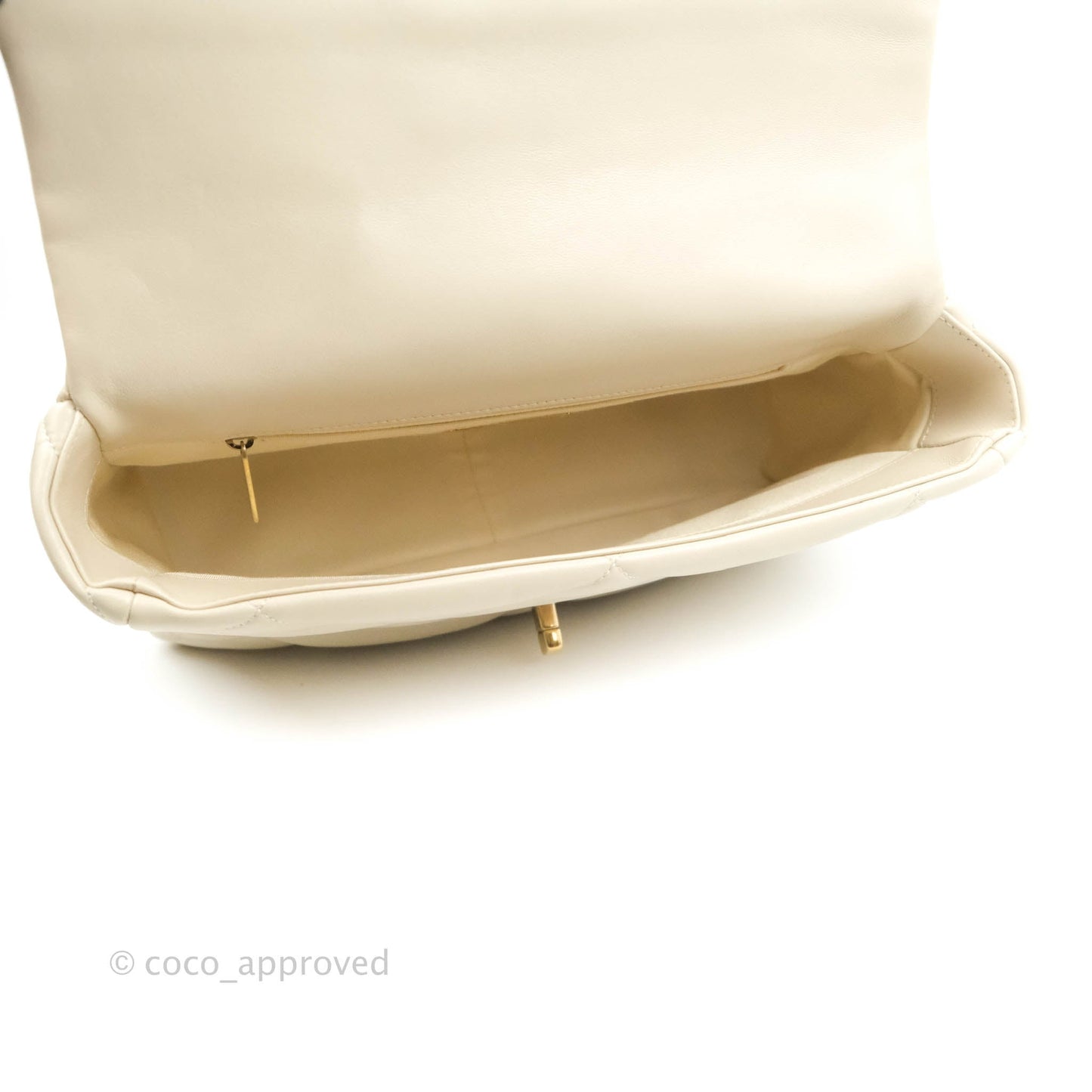 Chanel 19 Medium Beige Mixed Hardware