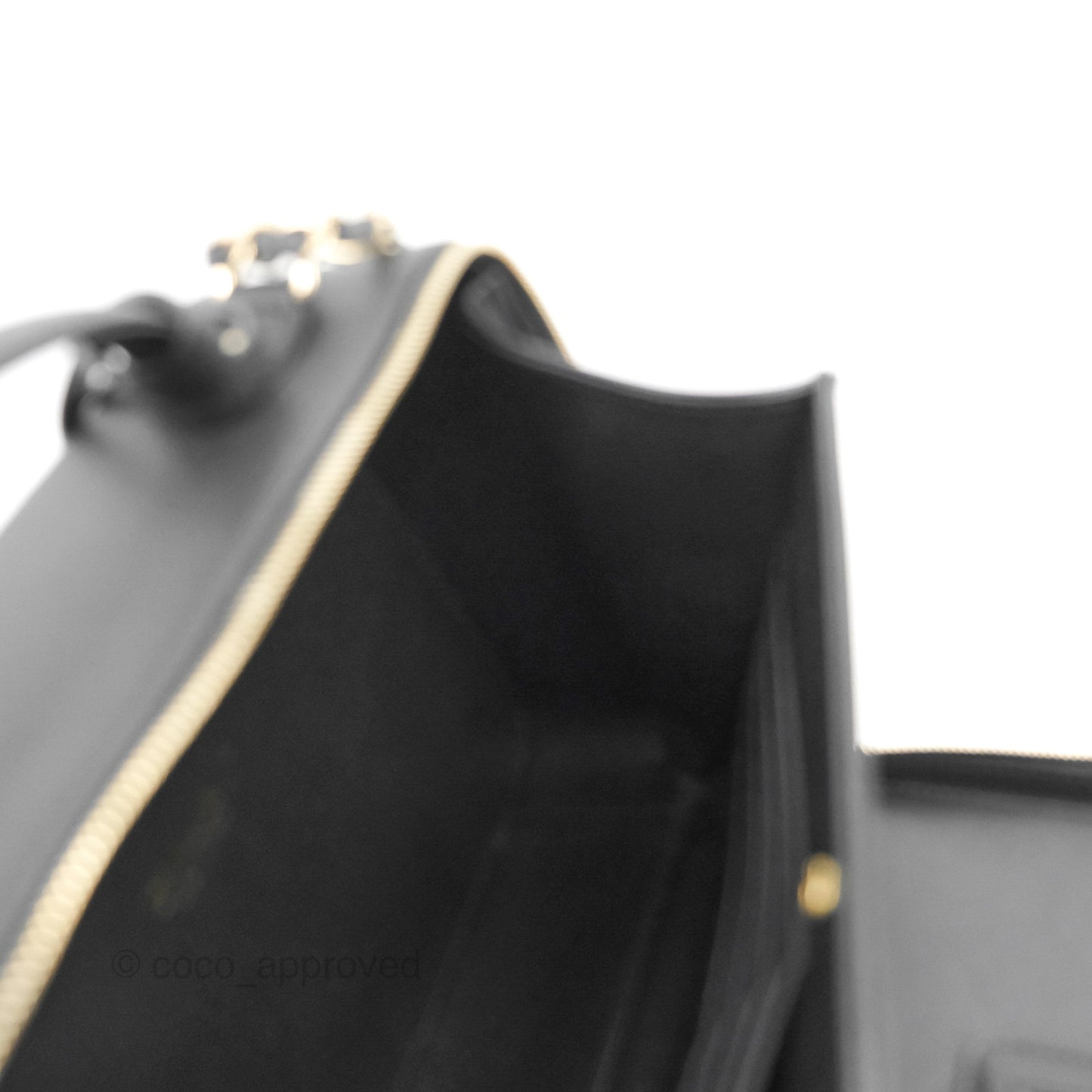 Chanel Quilted Large CC Filigree Vanity Case Black Caviar Gold Hardware