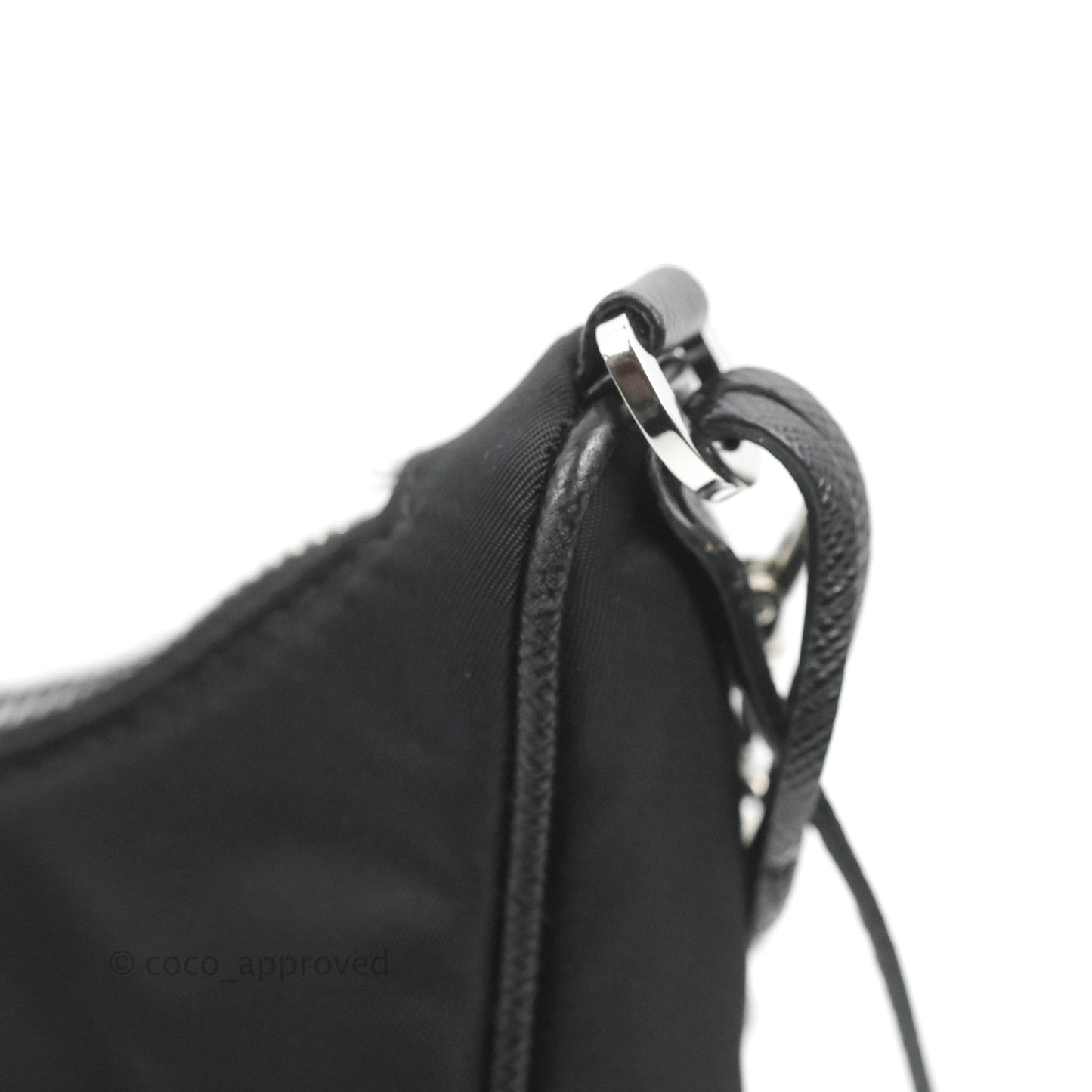 Prada Nylon Re-Edition 2005 Shoulder Bag Black