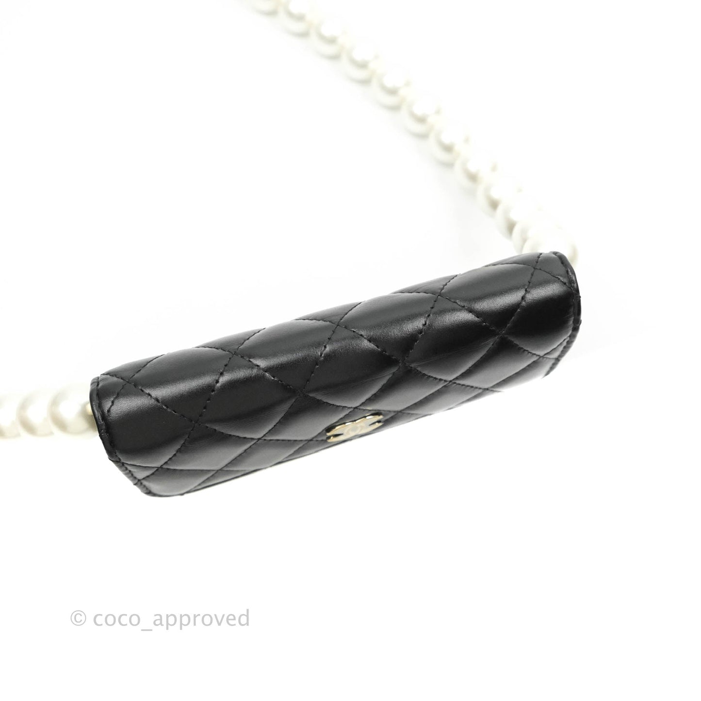 Chanel Imitation Pearls Clutch with Chain Black Shiny Calfskin Gold Hardware