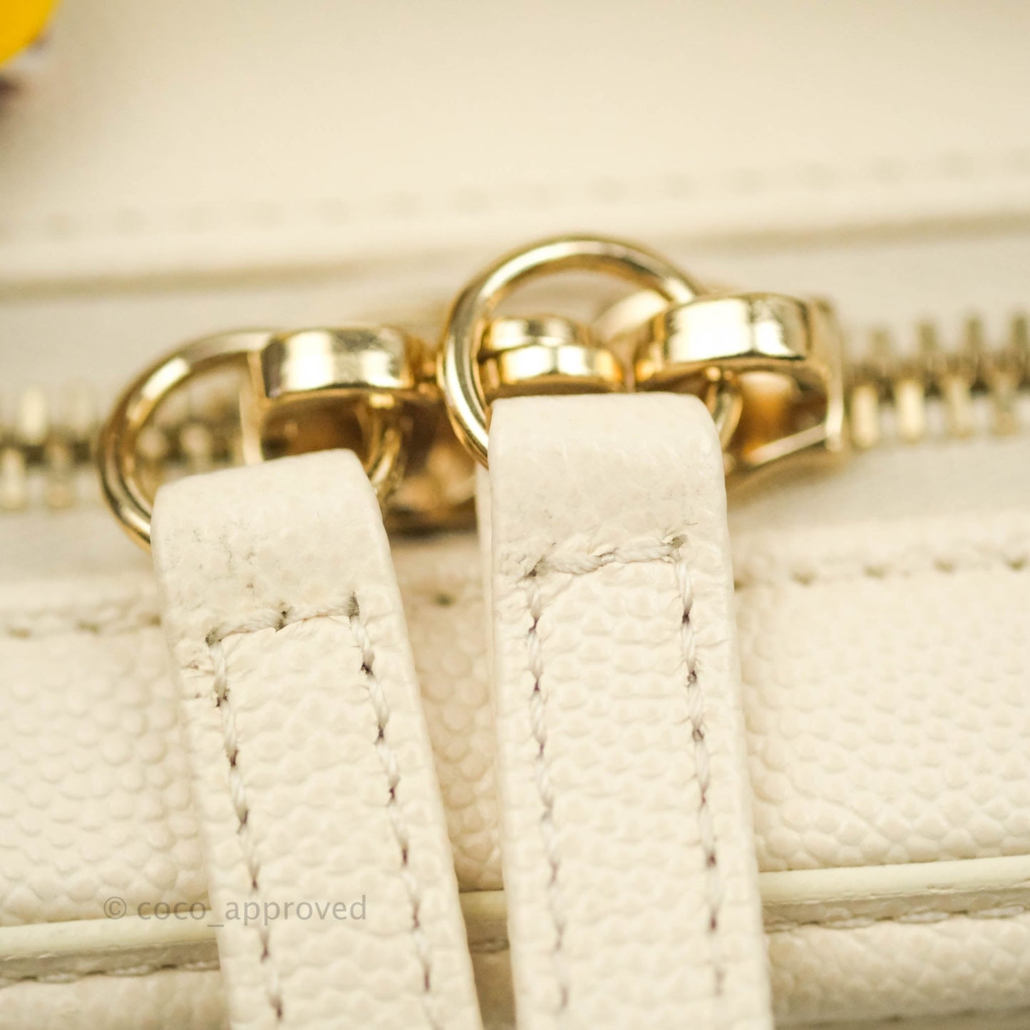 Chanel Quilted Medium CC Filigree Vanity Case Ivory Caviar Gold Hardware