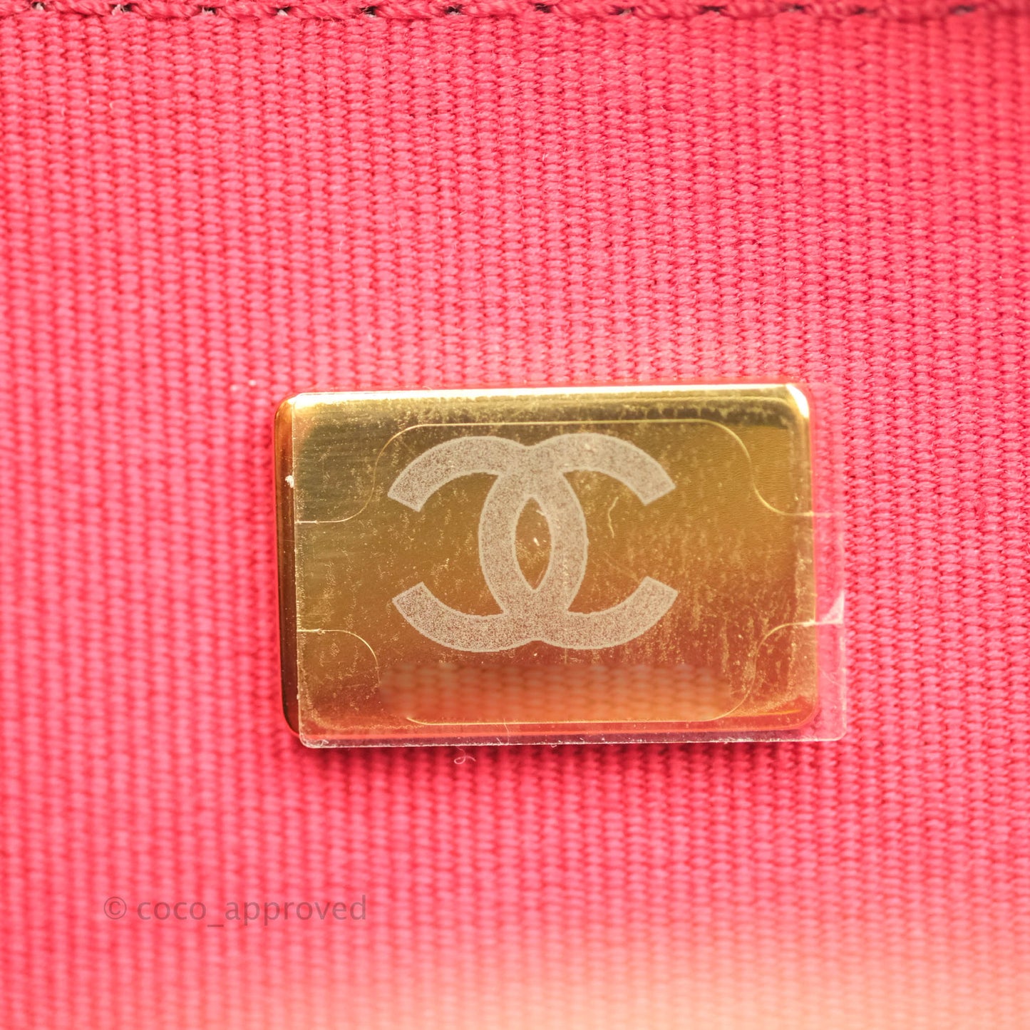 Chanel Quilted Like The Wallet Medium Flap Black Caviar Gold Hardware 22C