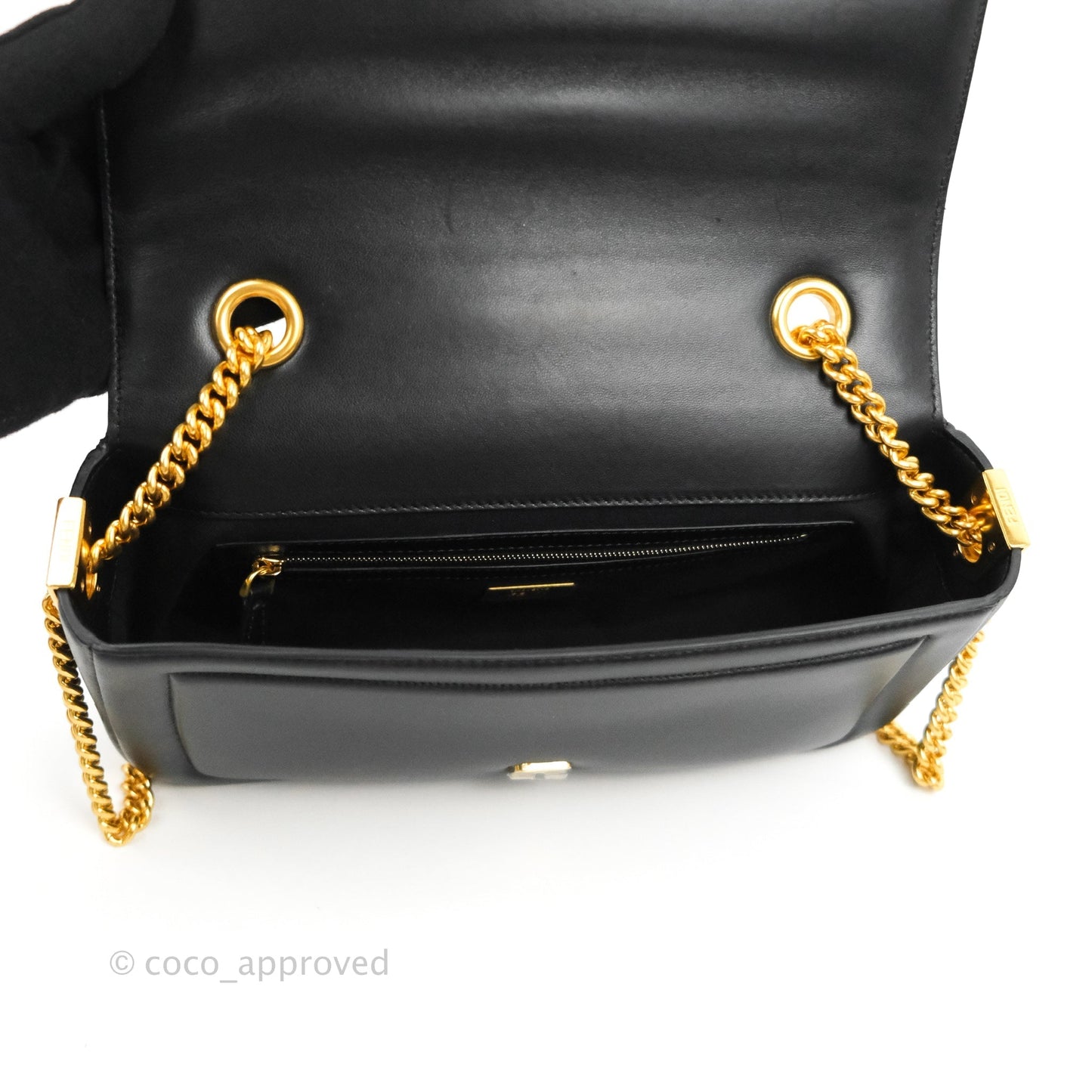 Fendi Baguette Chain Shoulder Bag in Black Nappa Leather