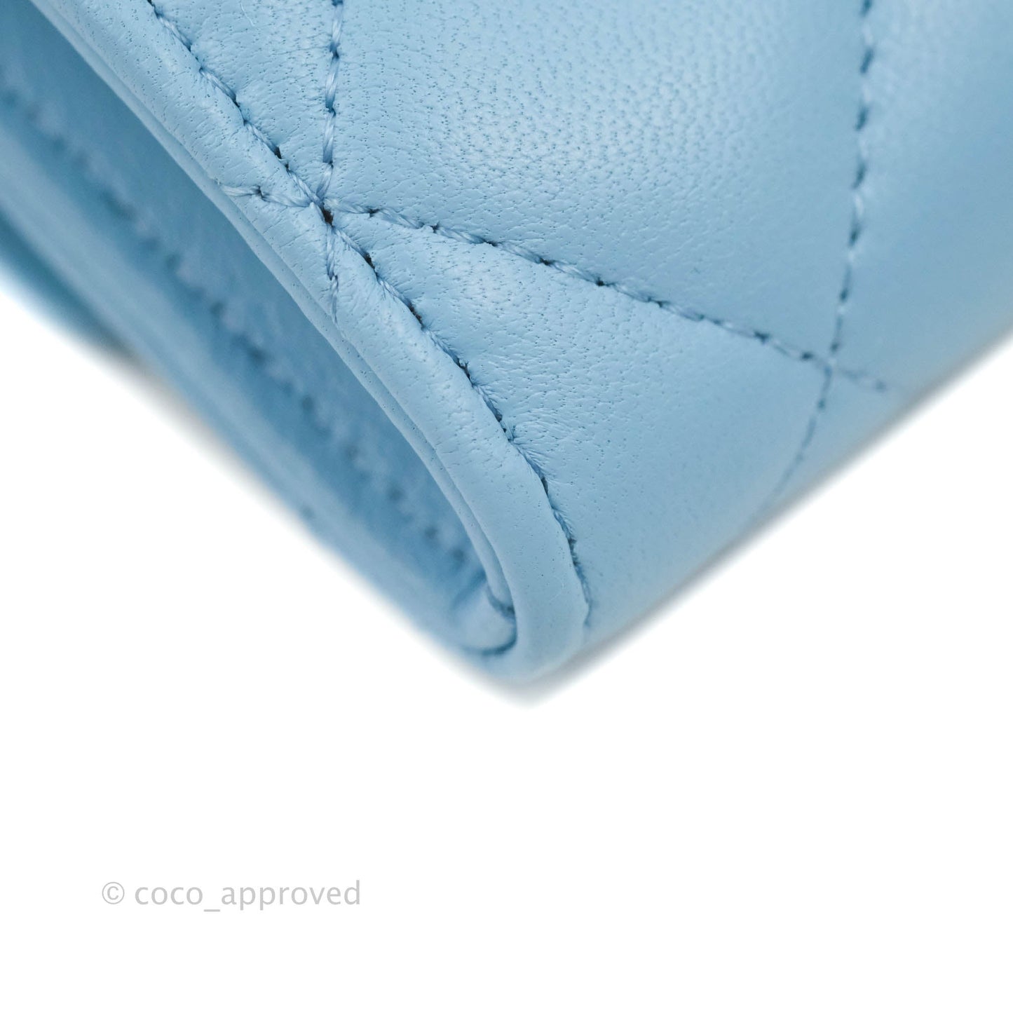 Chanel Pearl Crush Mini Clutch With Chain Blue Lambskin Aged Gold Hardware