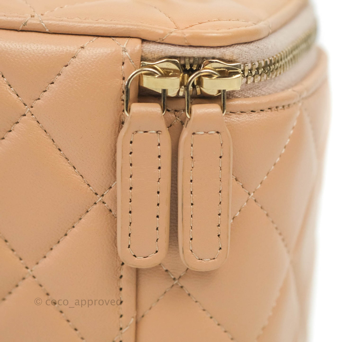 Chanel Vanity Rectangular Top Handle Beige Lambskin Aged Gold Hardware