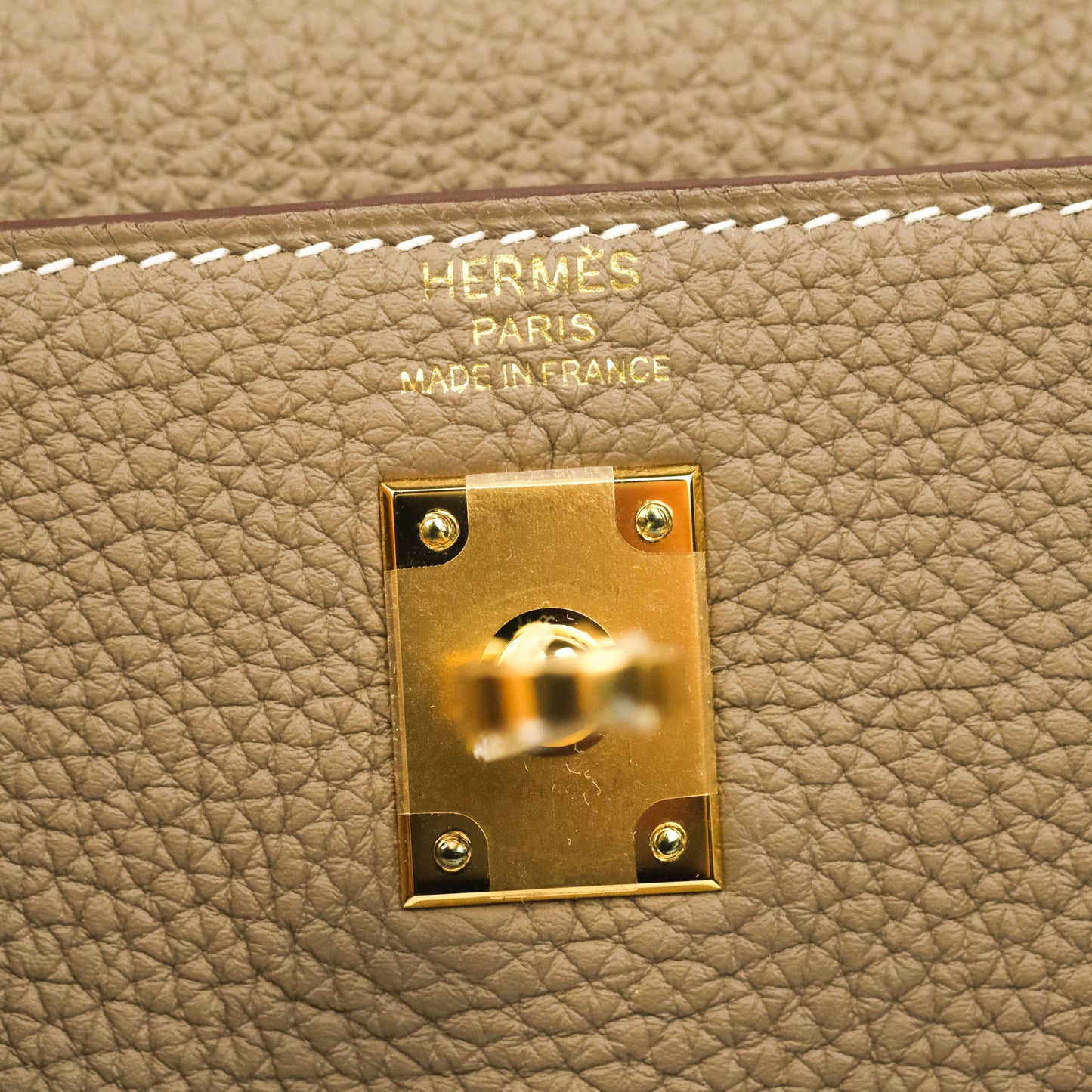 [DM to purchase] Hermès Retourne Kelly 25 Etoupe 18 Veau Togo Gold Hardware