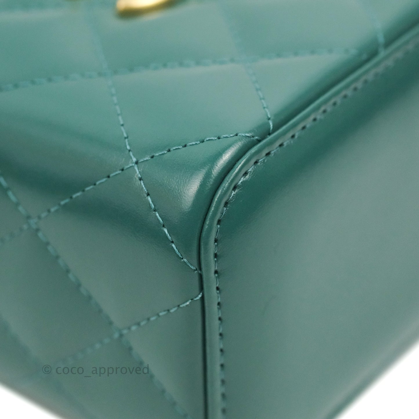 Chanel Quilted Mini Perfect Fit Vanity With Chain Calfskin Pine Green Aged Gold Hardware