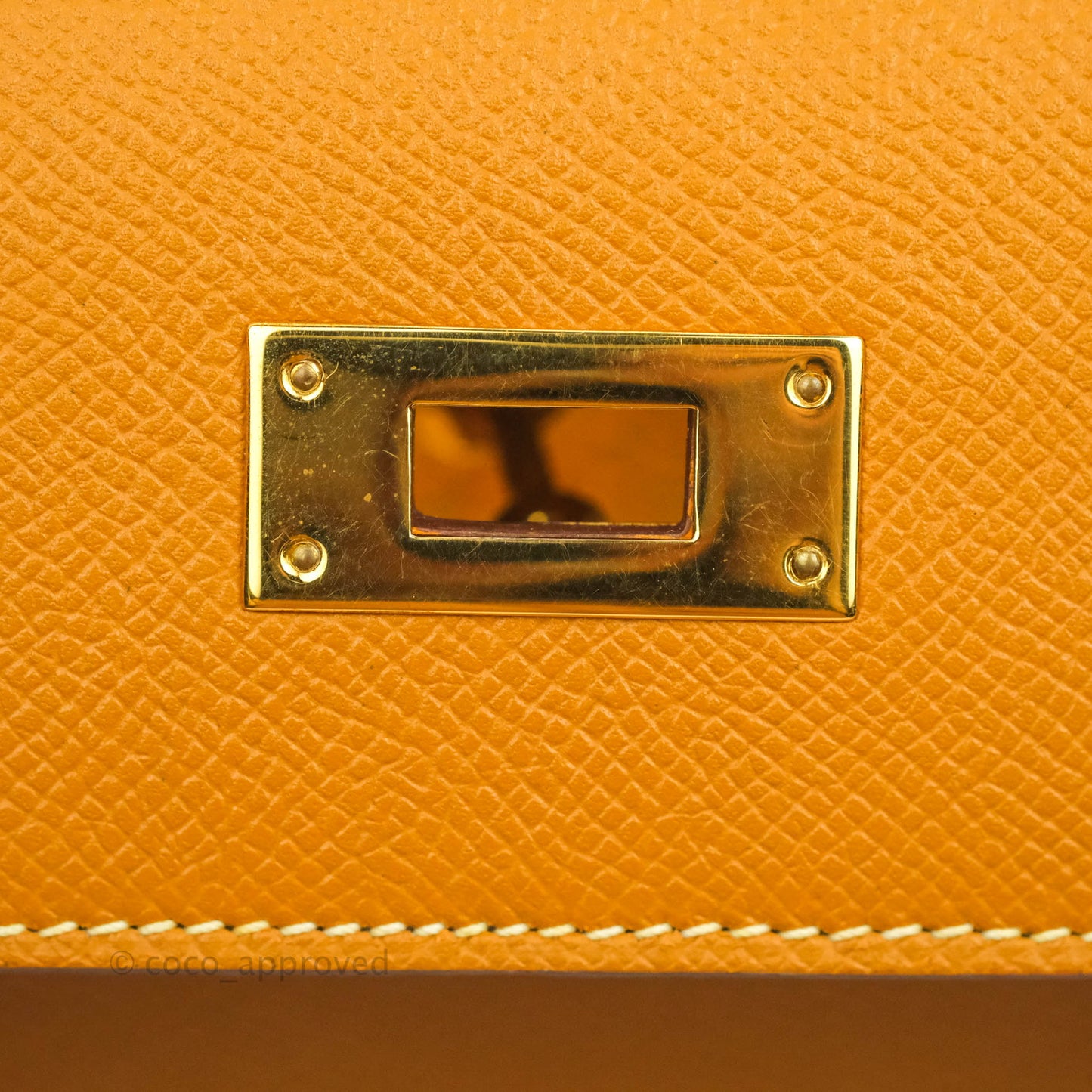 Hermès Vintage Kelly 28 Gold Epsom Gold Hardware