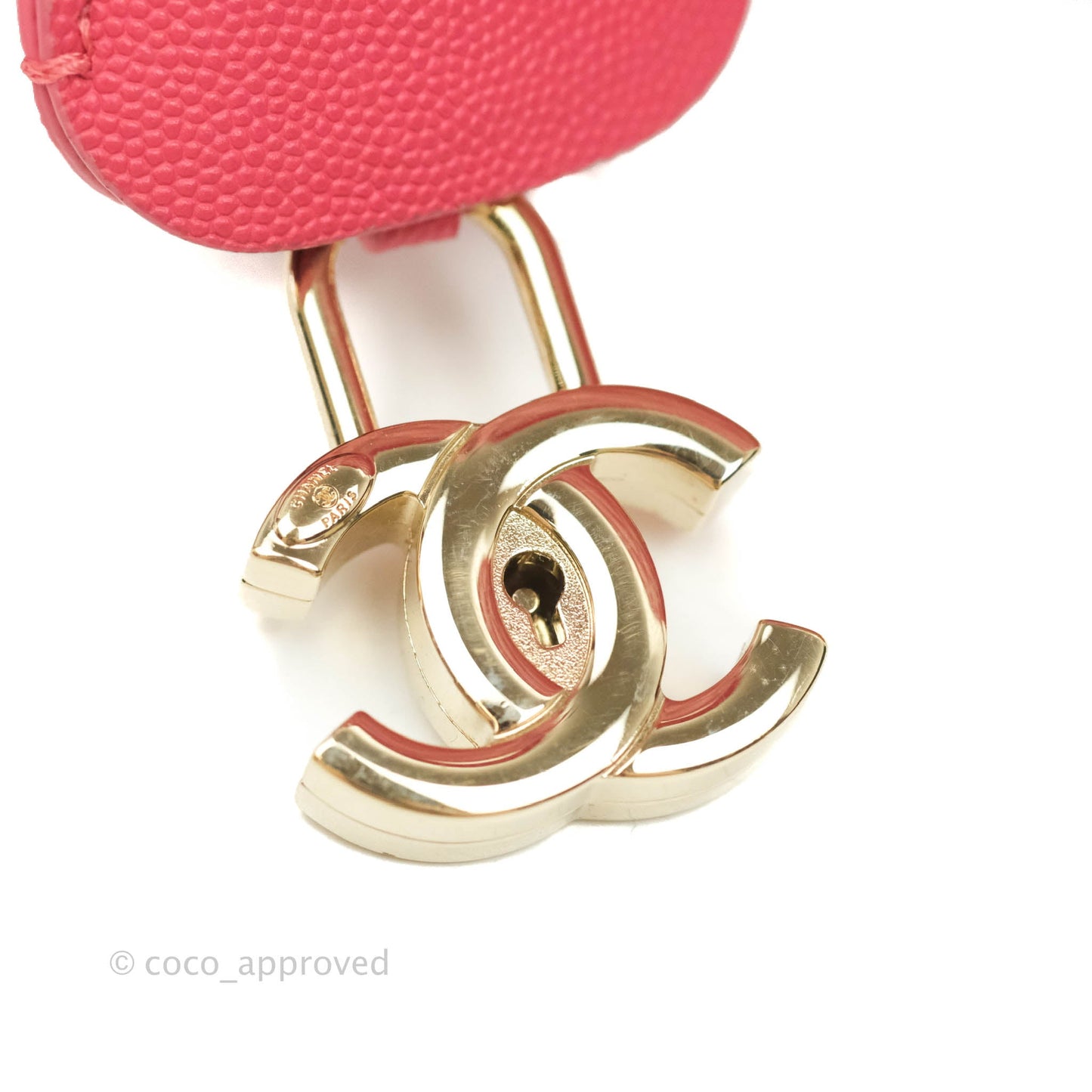 Chanel Quilted Medium CC Filigree Vanity Case Rosy Pink Caviar Gold Hardware