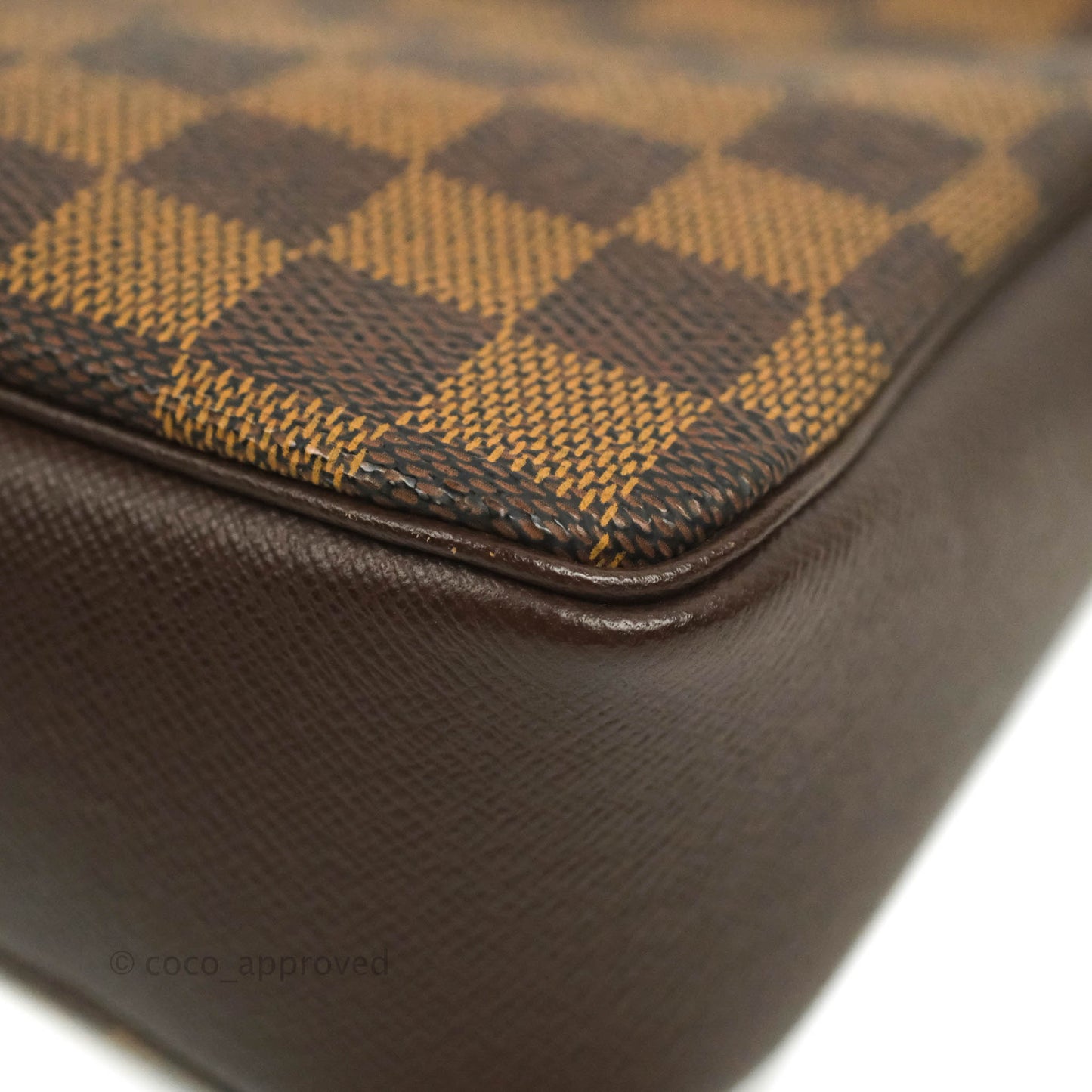Louis Vuitton Trousse Make Up Pochette Damier Ebene