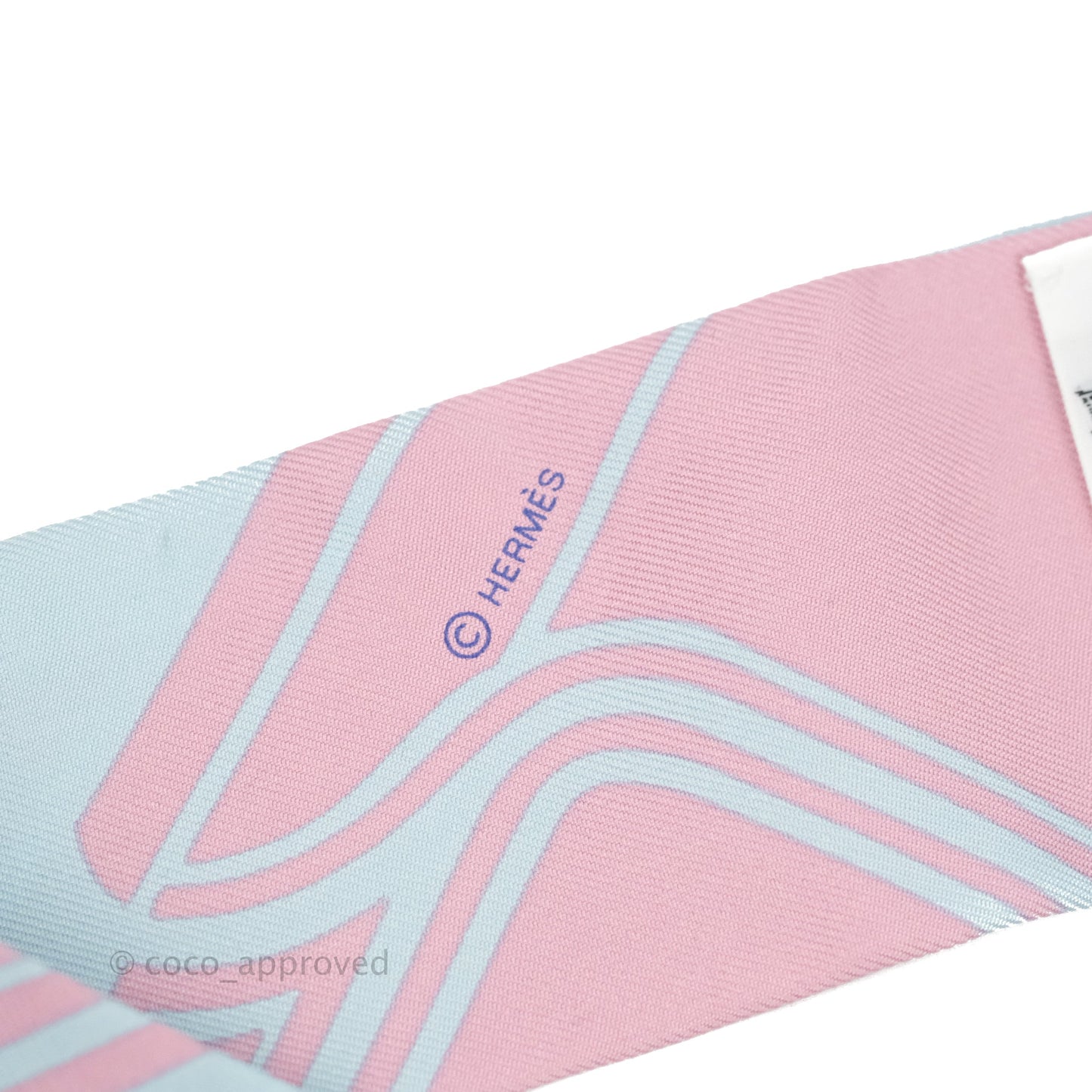 Hermès Les Coupes Tattoo Silk Twilly