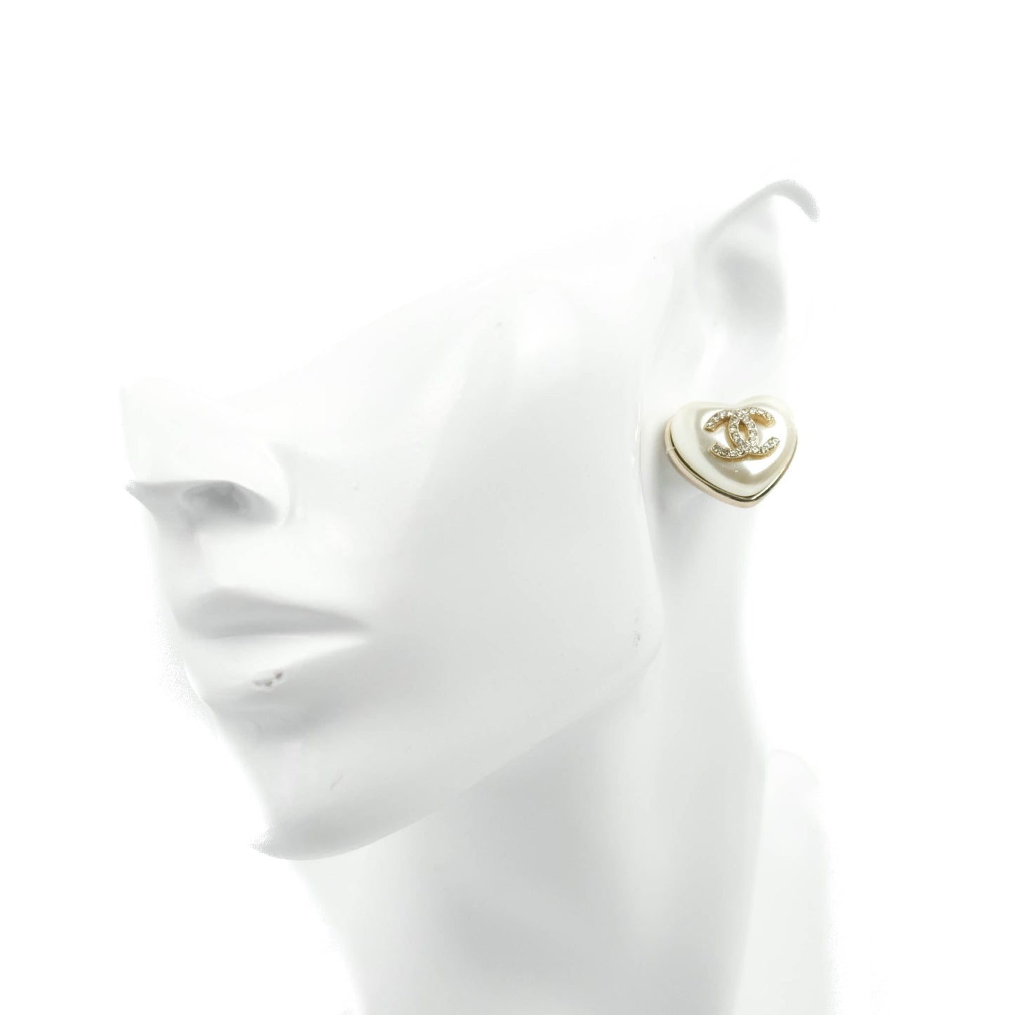 Chanel Crystal CC Pearl Heart Earrings Gold Tone 20A