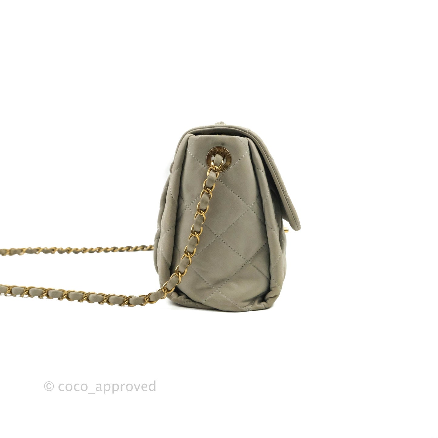 Chanel Iridescent Calfskin Quilted Chic Quilt Flap Grey Gold Hardware