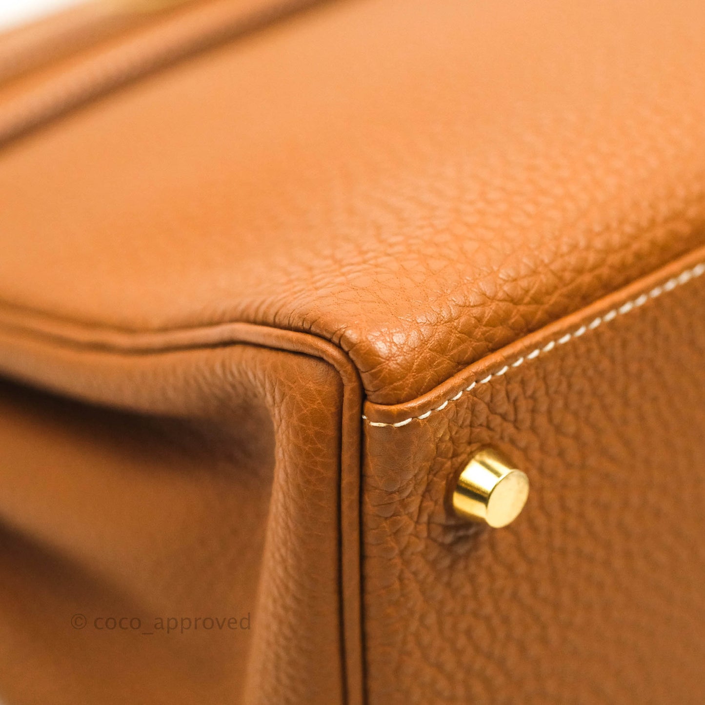 Hermès Kelly 28 Gold Clemence Gold Hardware