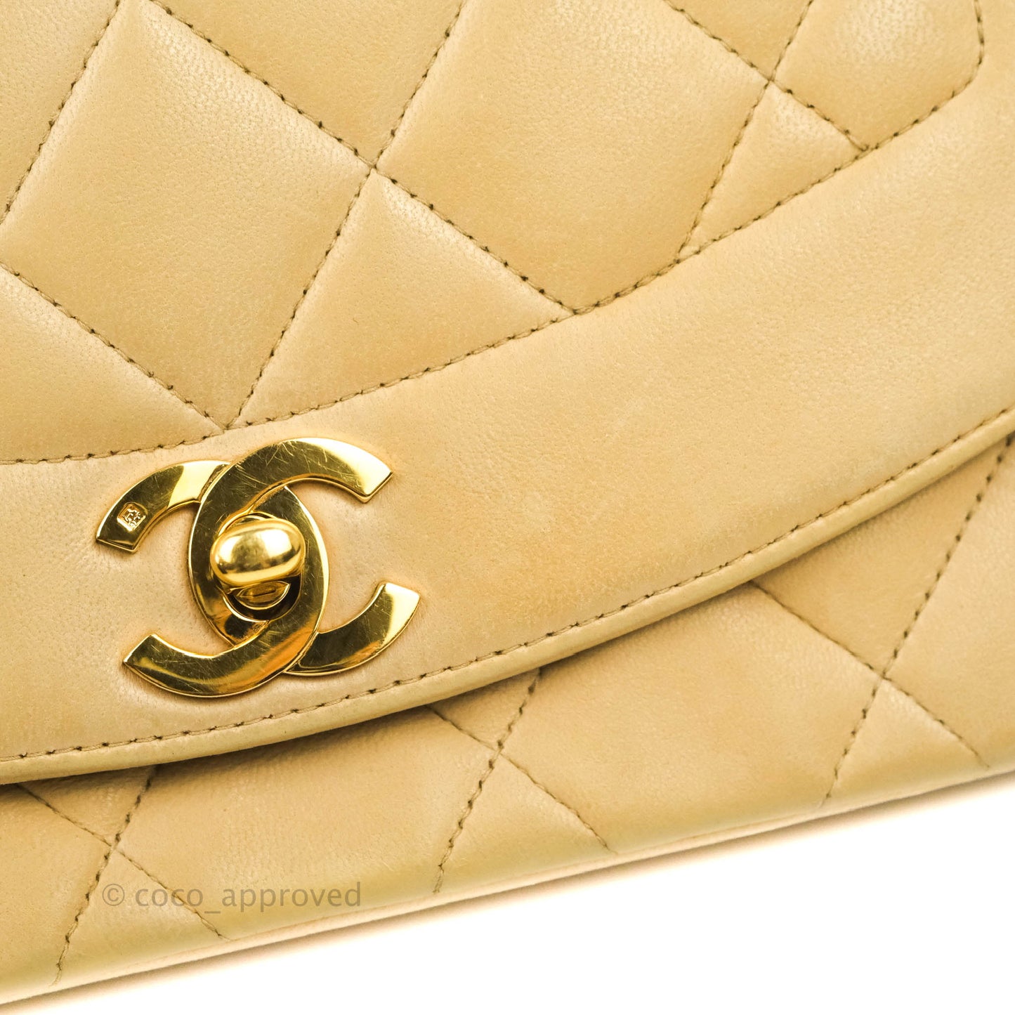 Chanel Vintage Small Quilted Classic Diana Flap Bag Beige Lambskin 24K Gold Hardware