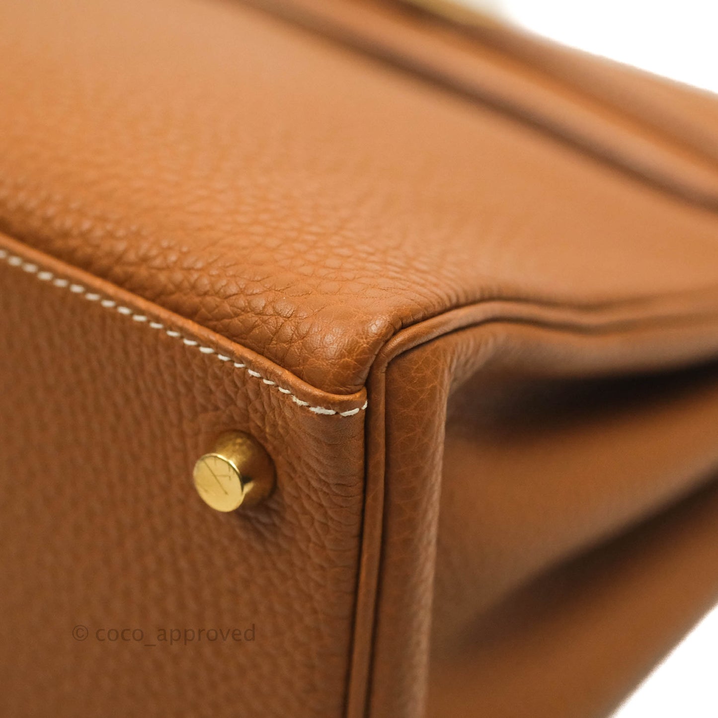 Hermès Kelly 28 Gold Clemence Gold Hardware