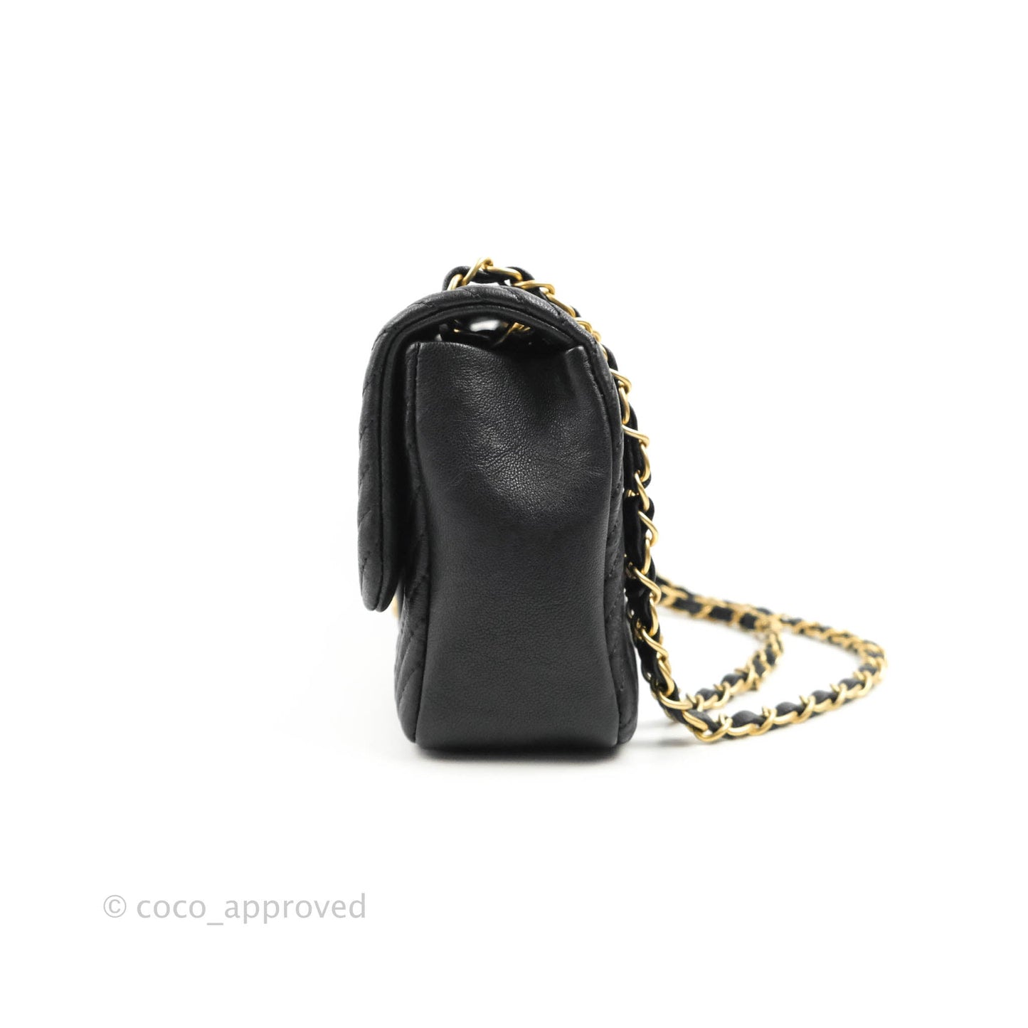 Chanel Medium Chevron Surpique Flap Black Calfskin Aged Gold Hardware