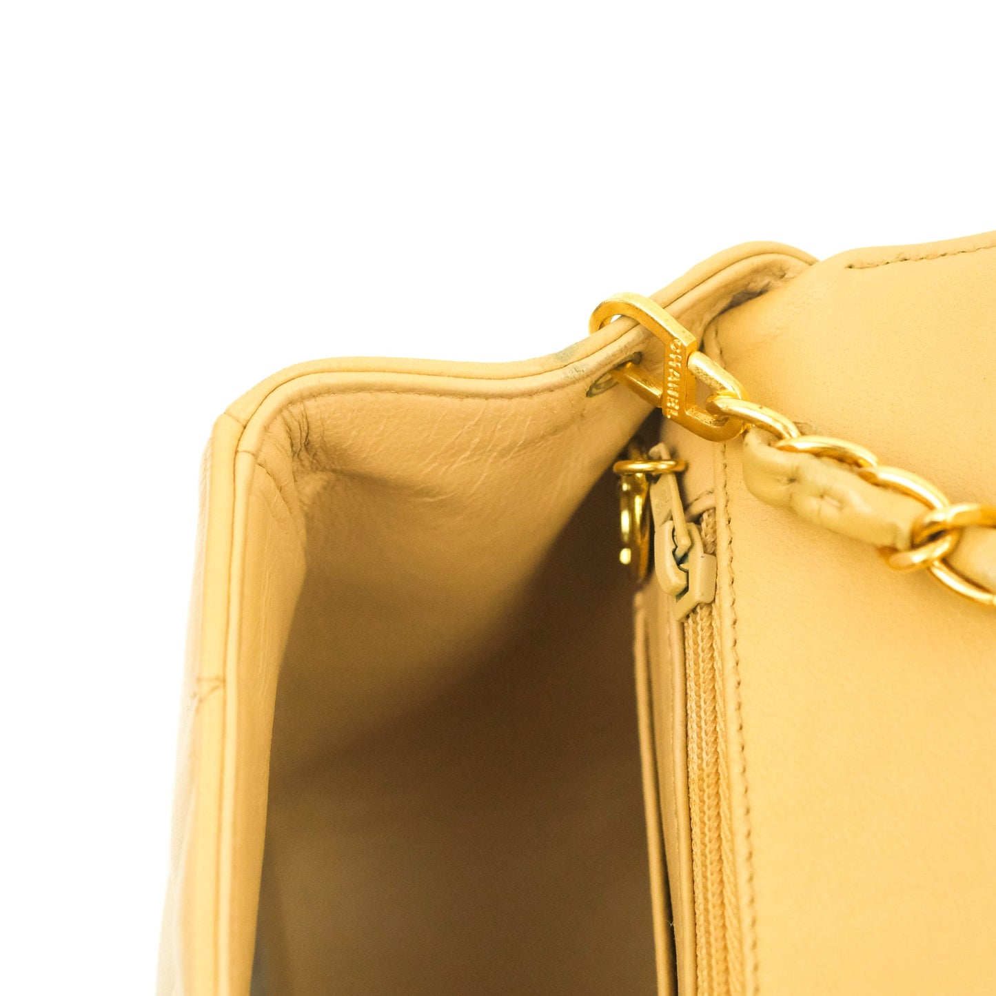 Chanel Vintage Small Quilted Classic Diana Flap Bag Beige Lambskin 24K Gold Hardware