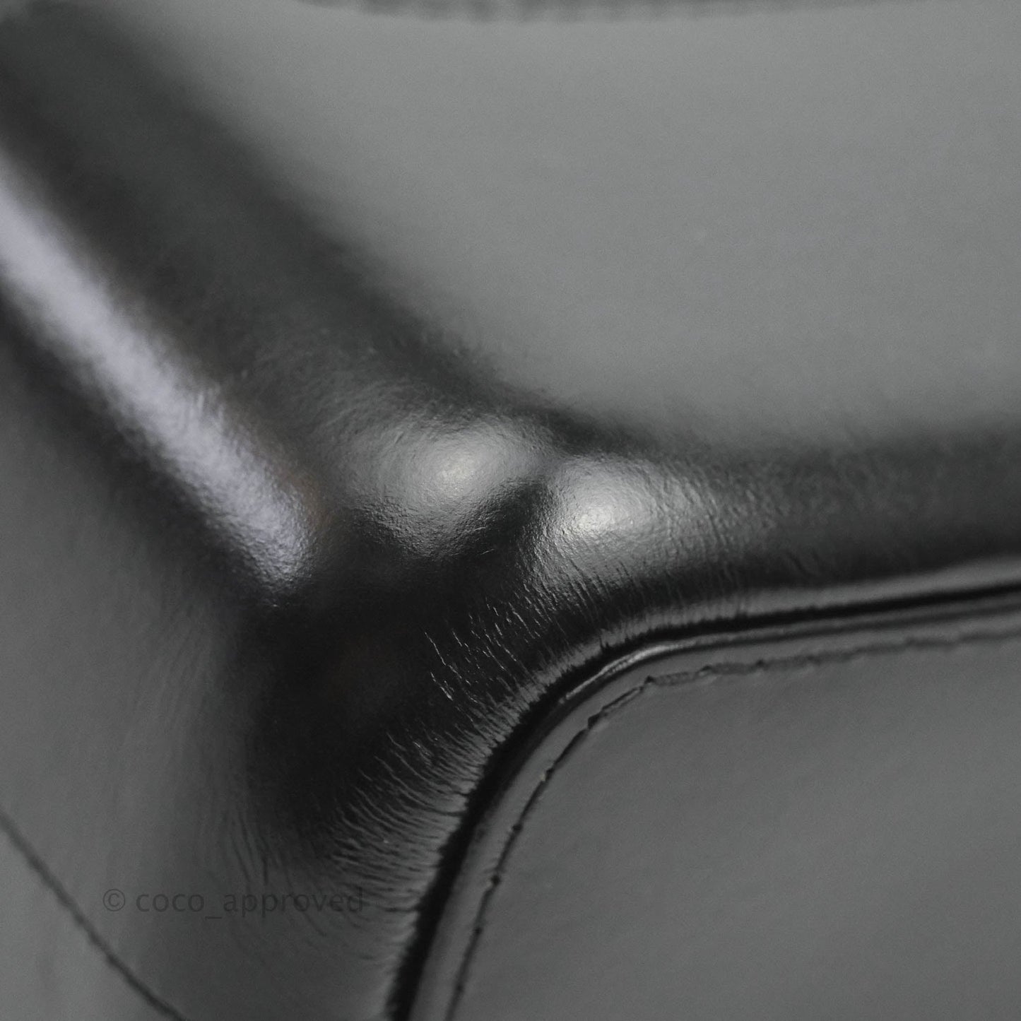 Chanel Quilted Medium Gabrielle Hobo Black Aged Calfskin Mixed Hardware