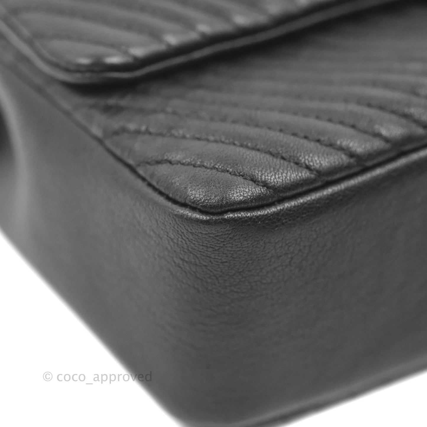 Chanel Medium Chevron Surpique Flap Black Calfskin Aged Gold Hardware