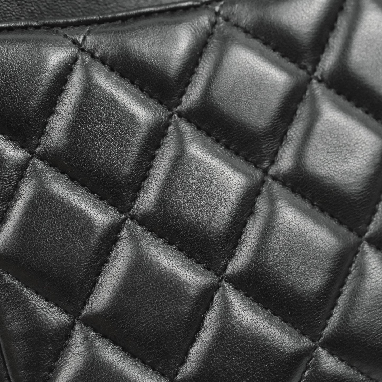 Chanel M/L Medium Flap Bag Valentine Limited Edition Black Lambskin Gold Hardware