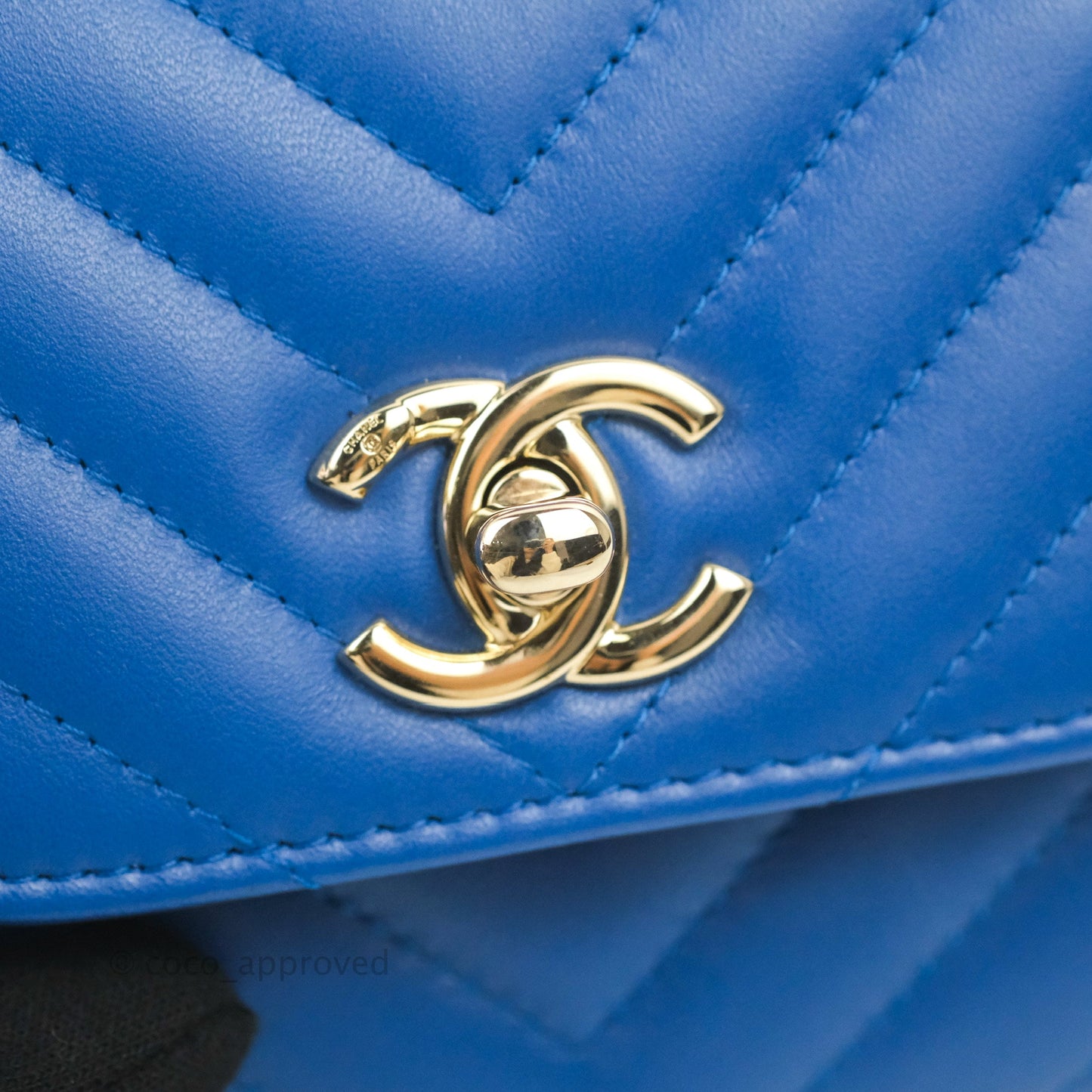 Chanel Mini Chevron Trendy CC Clutch With Chain Blue Lambskin Gold Hardware