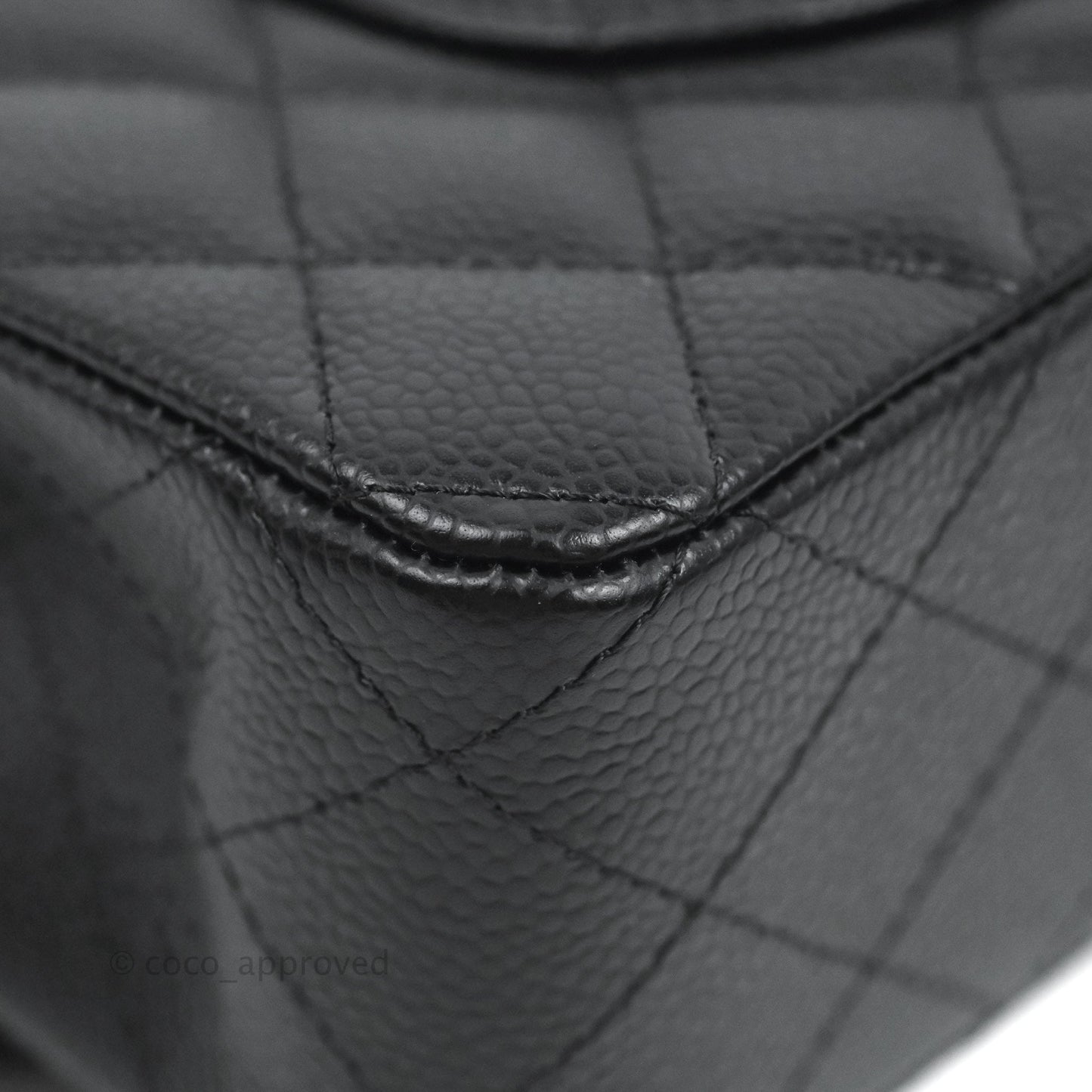 Chanel Classic M/L Medium Flap Quilted Black Caviar Gold Hardware