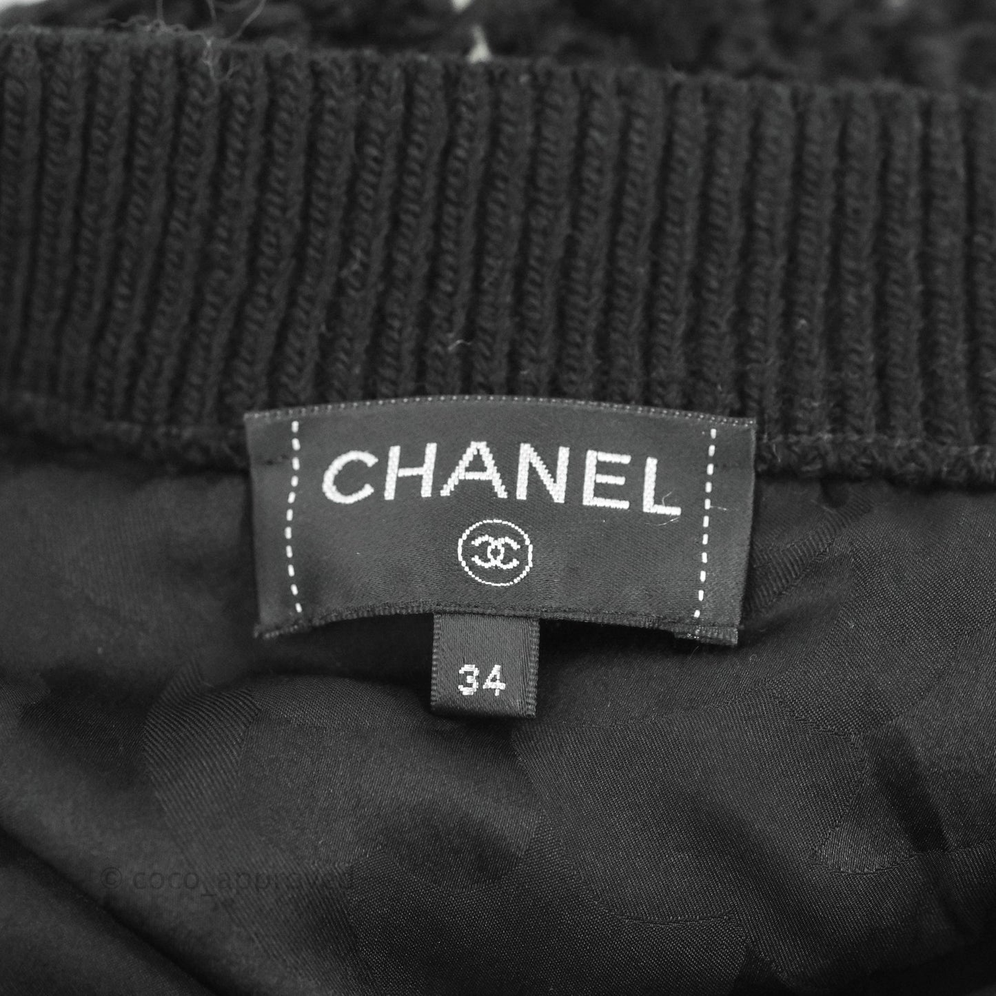 Chanel Fuzzy Alpaca Zip-Up Jacket in Black Size 34