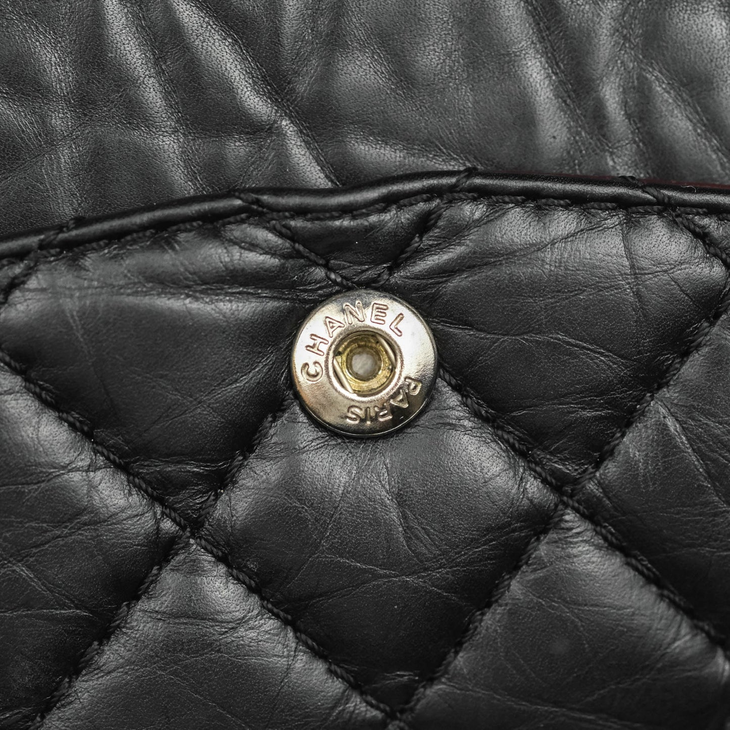 Chanel Reissue 225 Quilted Aged Calfskin Black Ruthenium Hardware