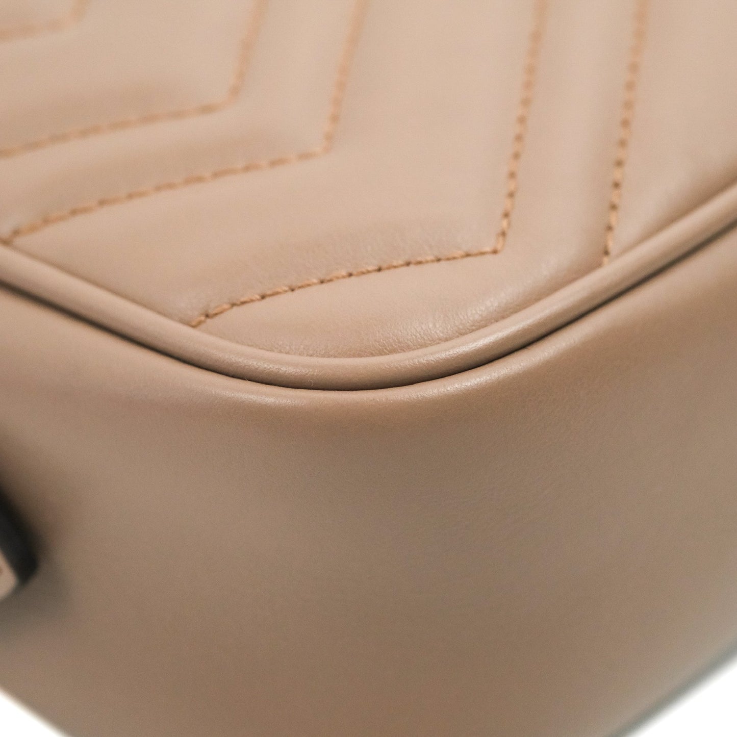 Gucci Mini Matelasse GG Marmont Camera Bag Dusty Pink Calfskin Gold Hardware
