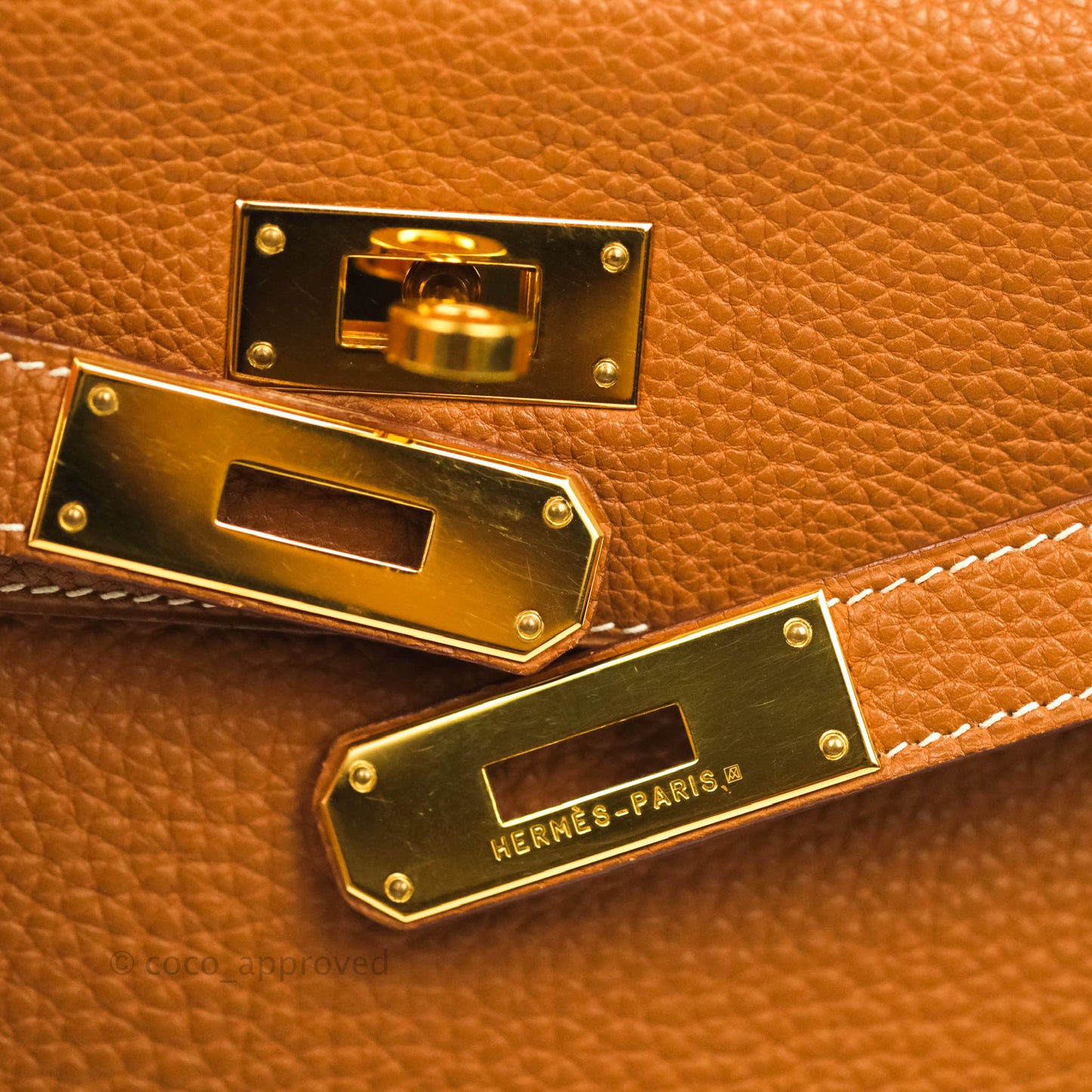 Hermès Kelly 28 Gold Clemence Gold Hardware