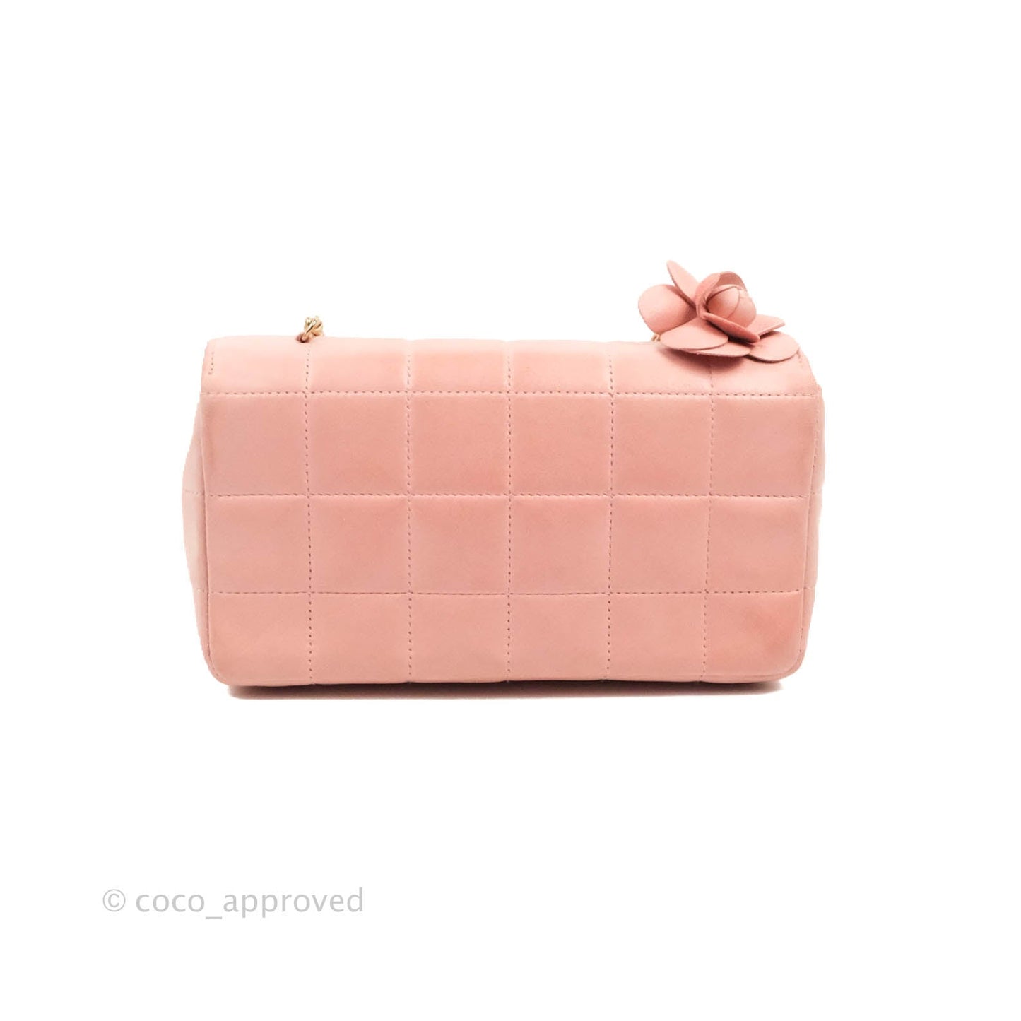 Chanel Vintage Quilted Mini Chocolate Bar Camellia Flap Pink Lambskin Gold Hardware
