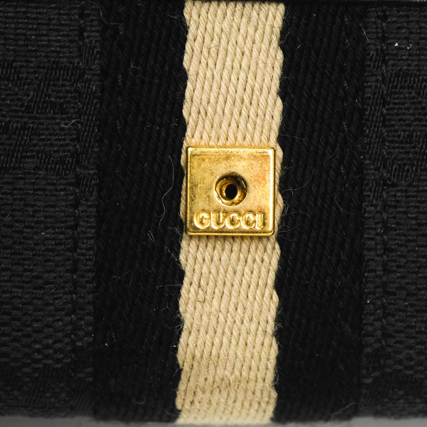 Gucci Vintage GG Web Six-Key Holder Black Canvas