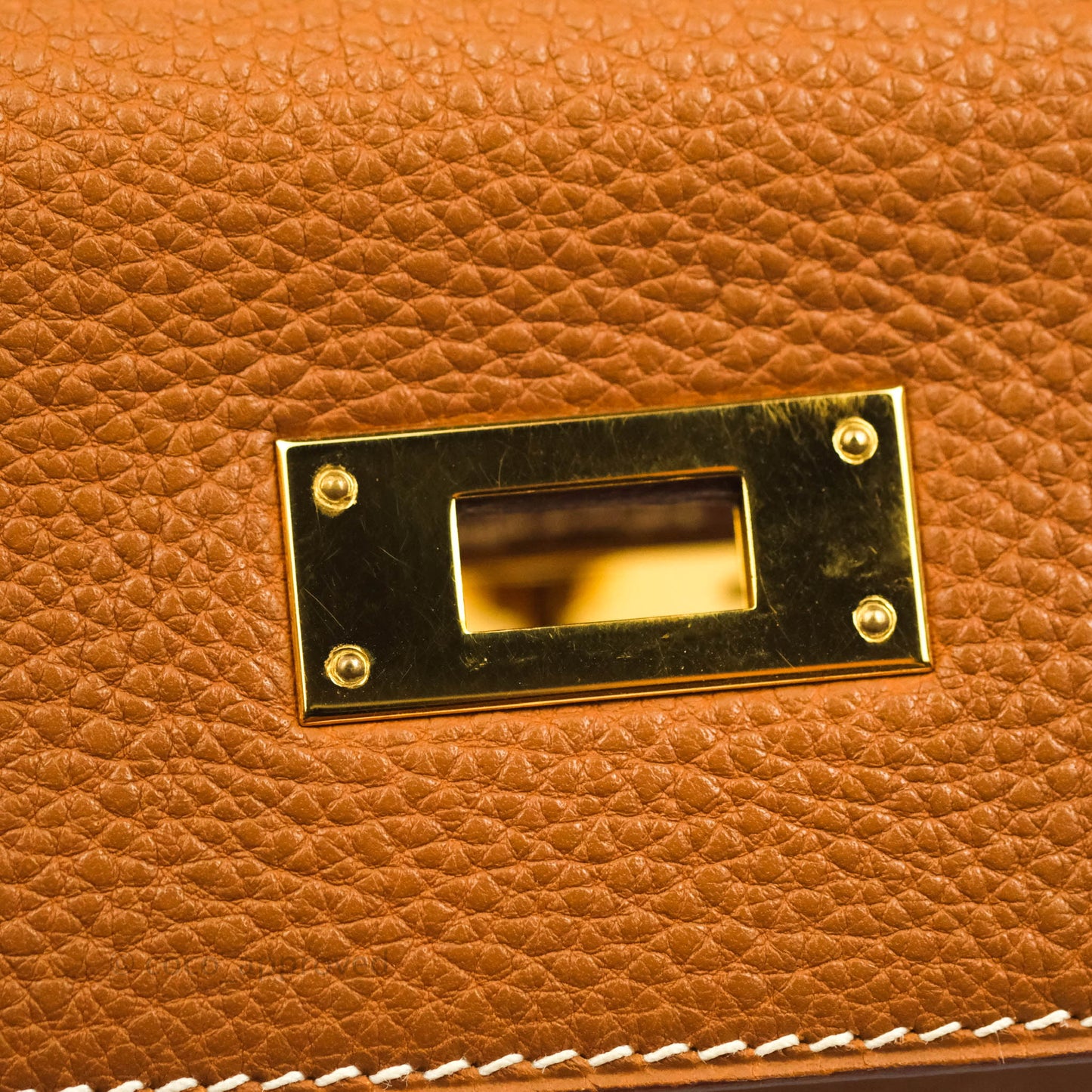 Hermès Kelly 28 Gold Clemence Gold Hardware