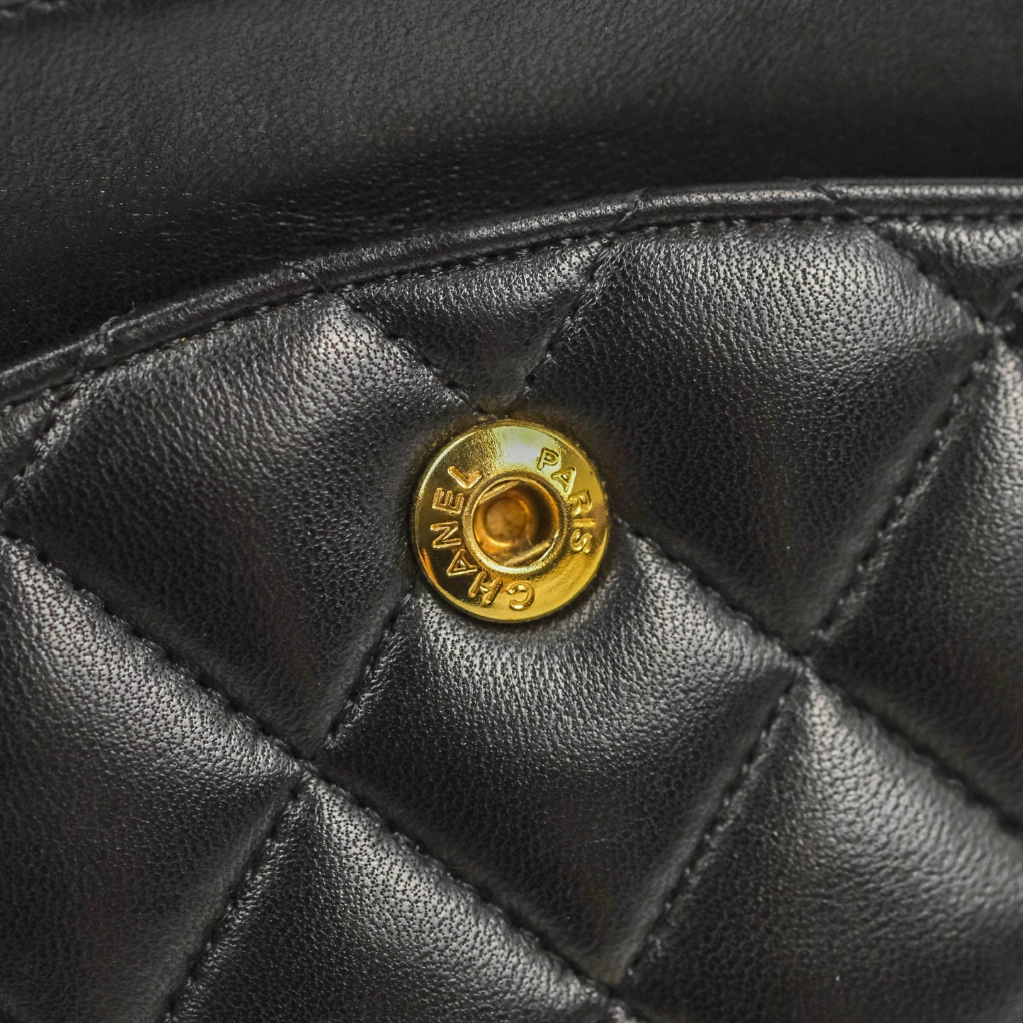 Chanel Classic M/L Medium Flap Quilted Black Lambskin Gold Hardware