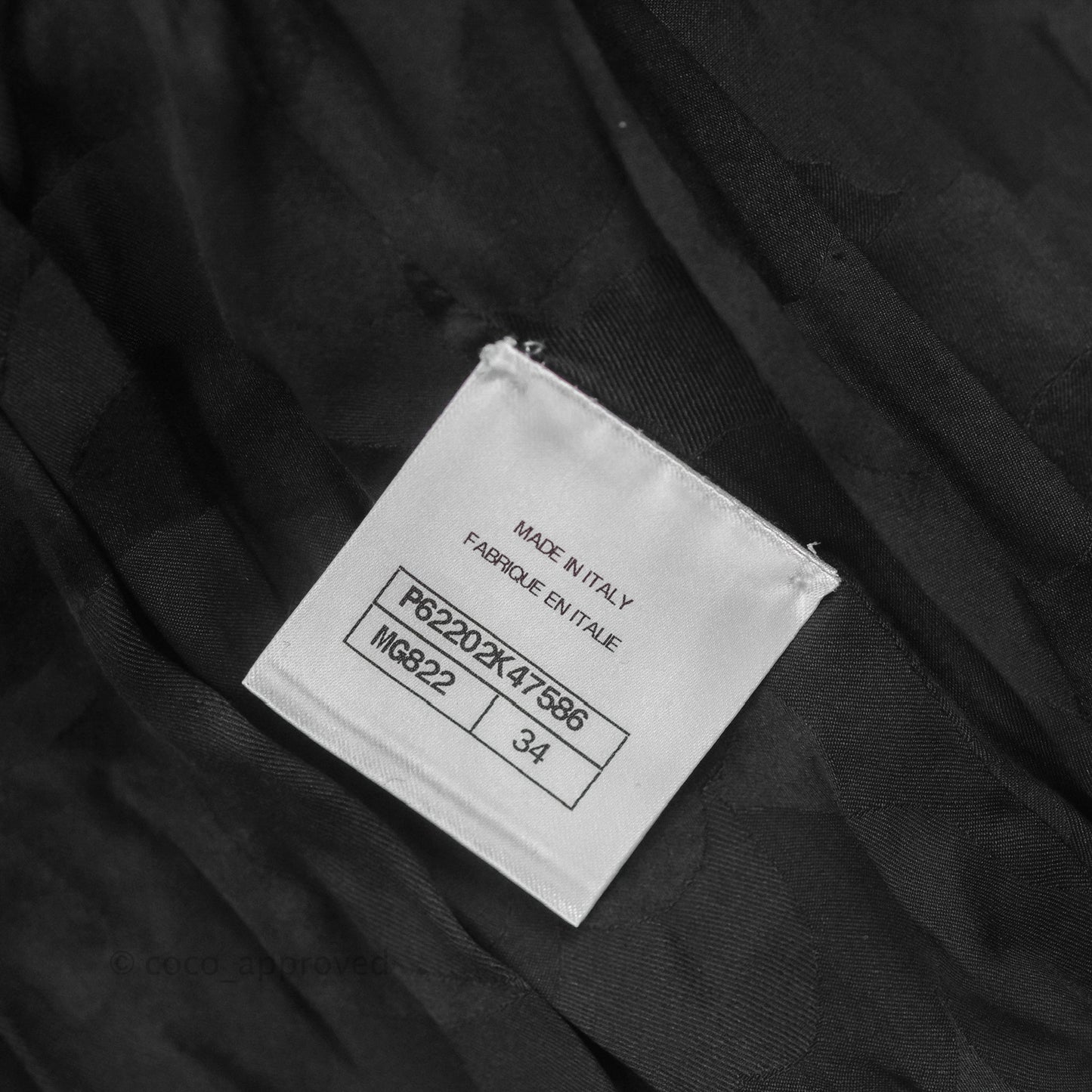 Chanel Fuzzy Alpaca Zip-Up Jacket in Black Size 34