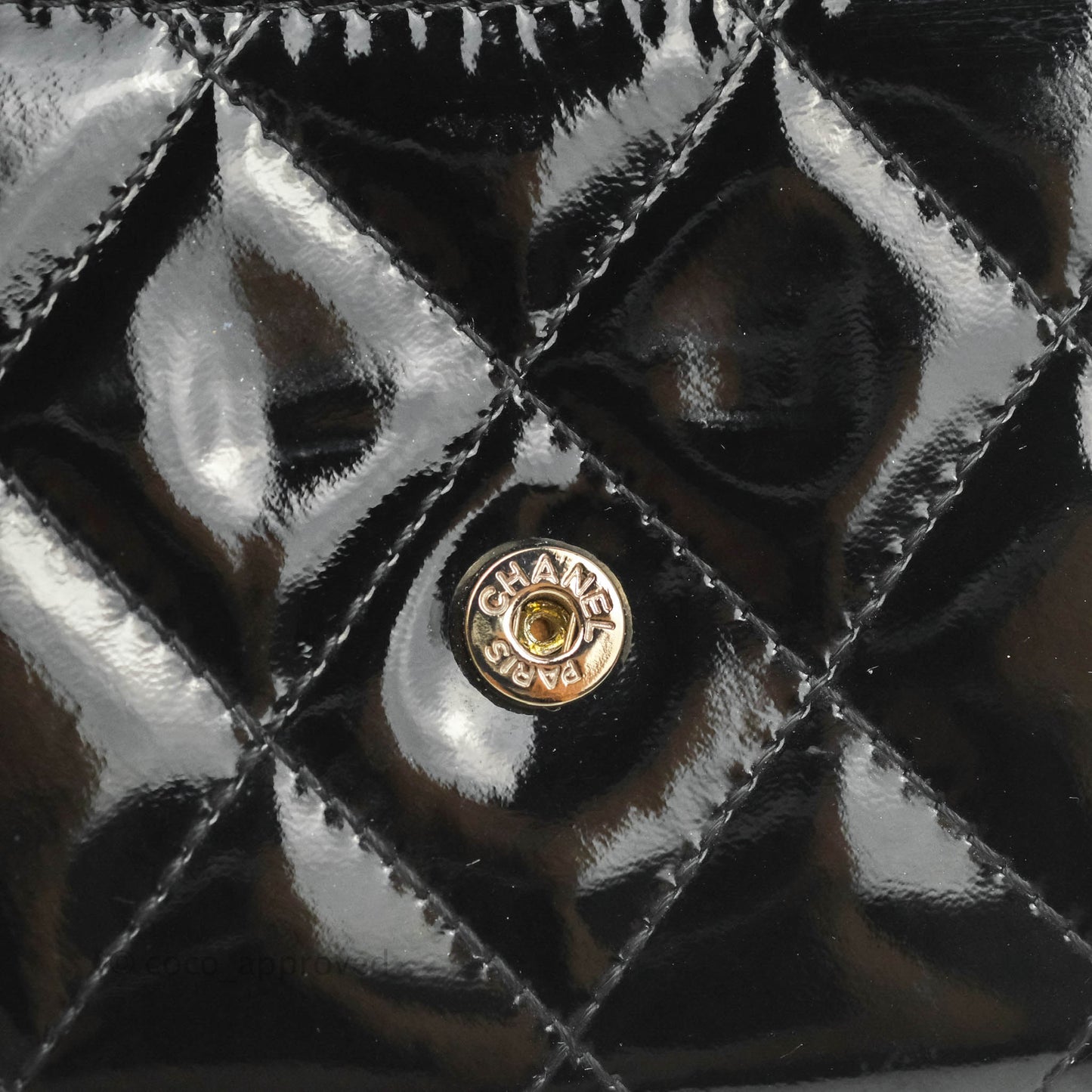 Chanel Quilted Flap Card Holder So Black Patent