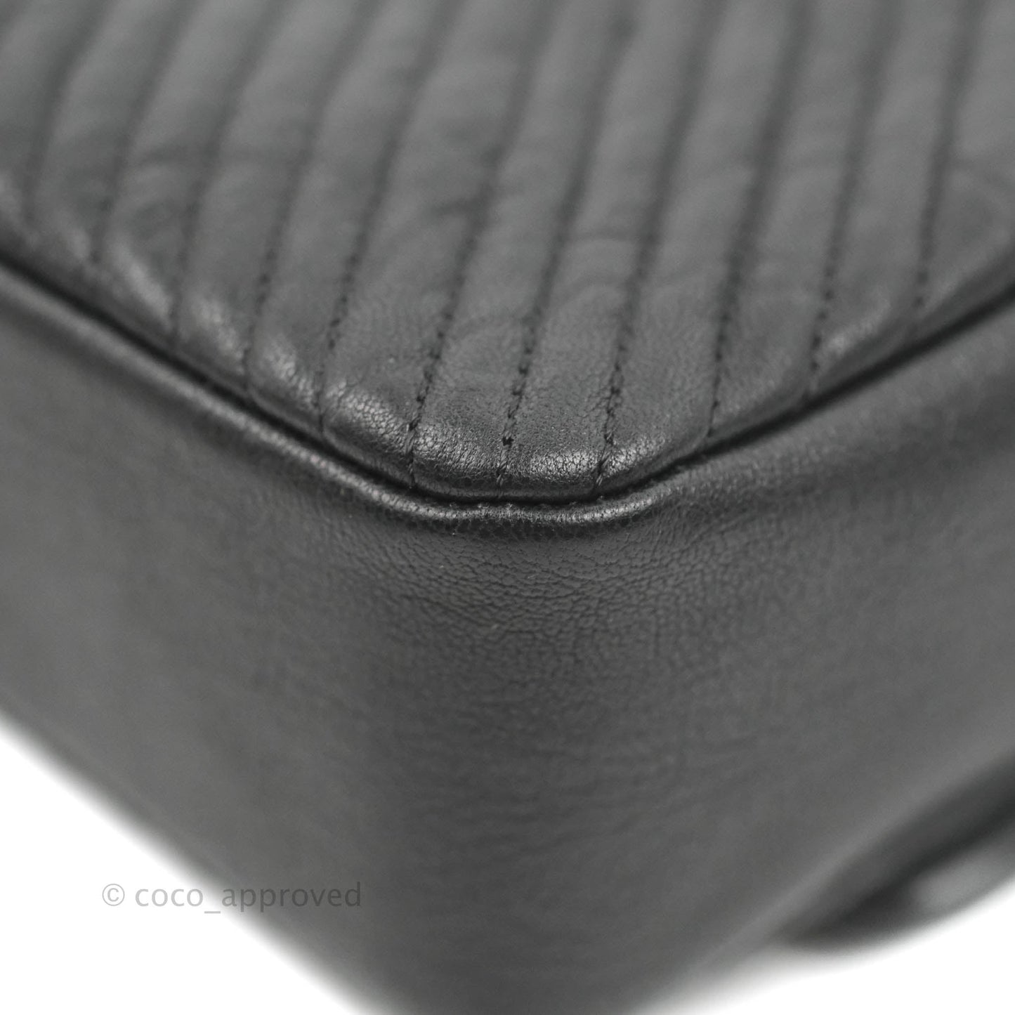 Chanel Medium Chevron Surpique Flap Black Calfskin Aged Gold Hardware
