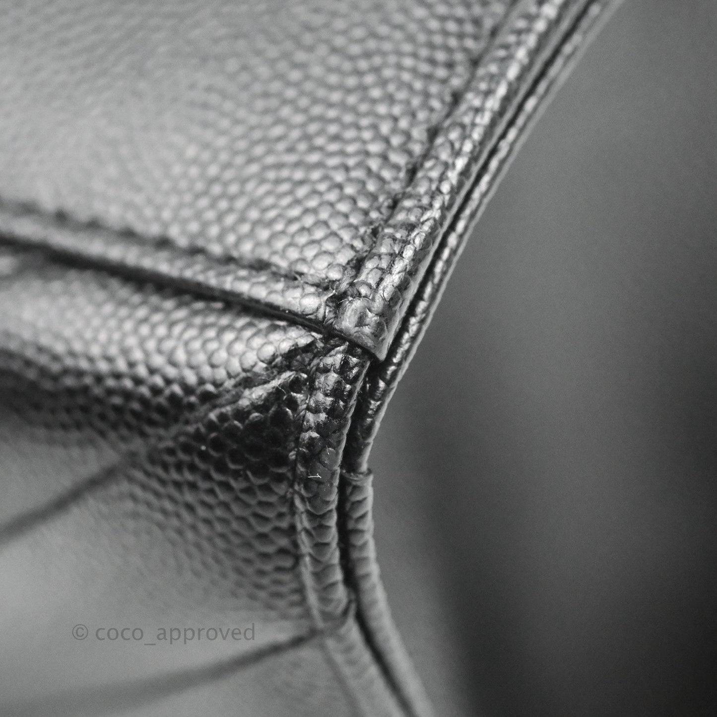 Saint Laurent Envelope Medium Black Caviar Gold Hardware