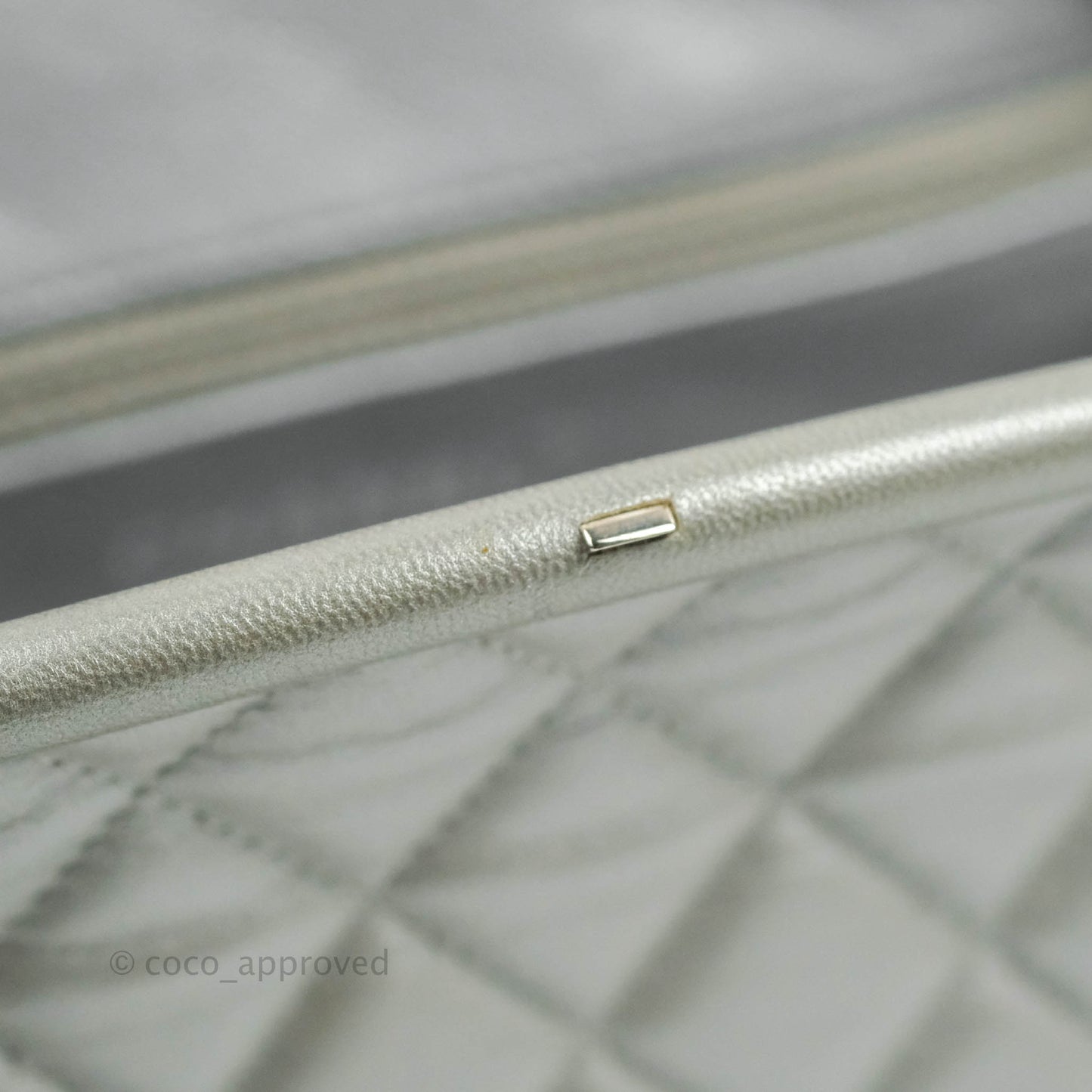Chanel Quilted Timeless Kisslock Clutch Metallic Silver Lambskin Silver Hardware