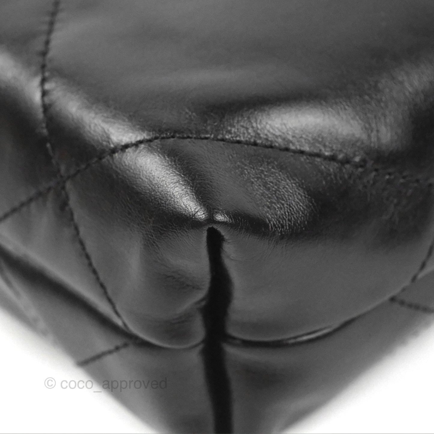 Chanel 22 Mini Bag Black Crumpled Calfskin