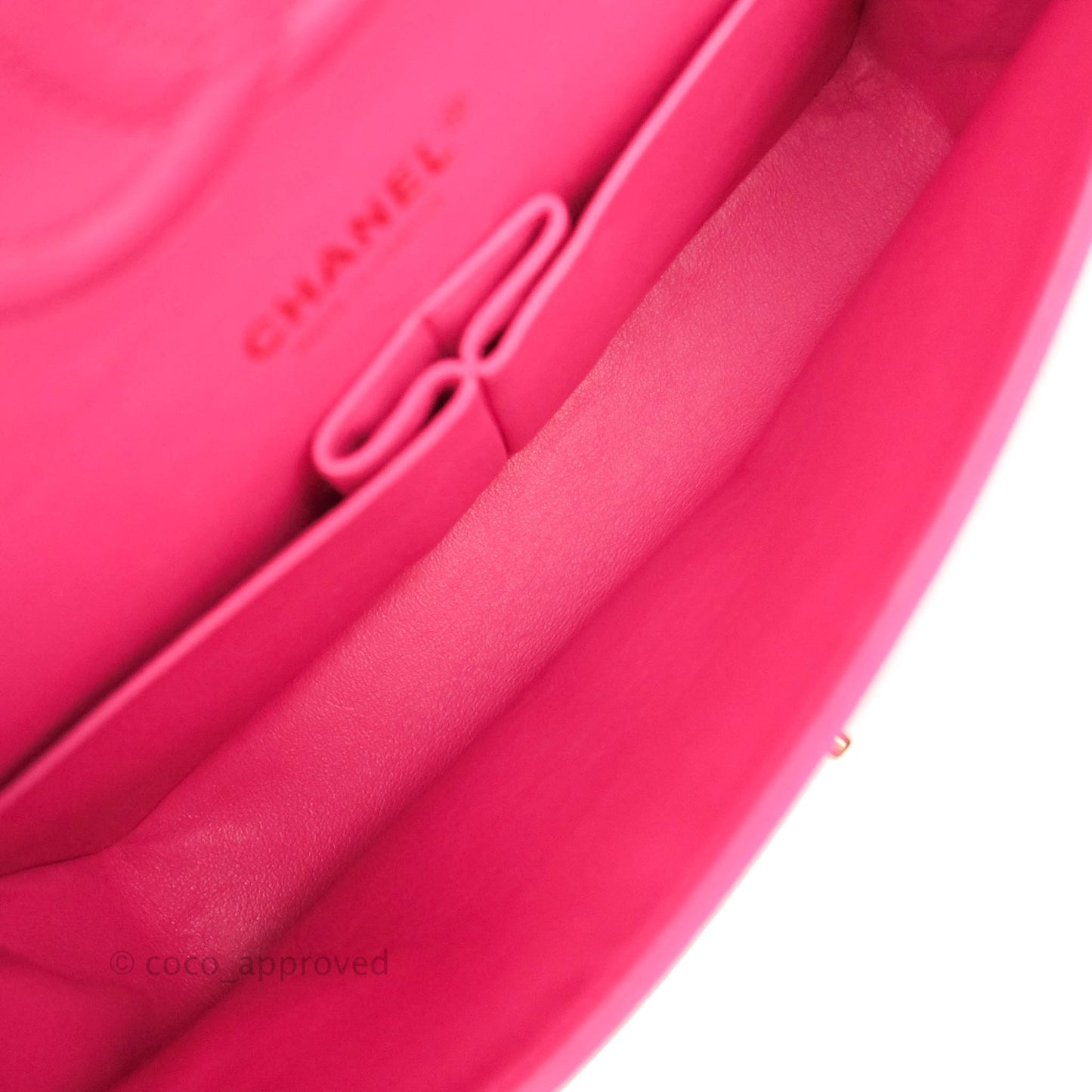 Chanel Classic M/L Medium Flap Quilted Pink Lambskin Gold Hardware