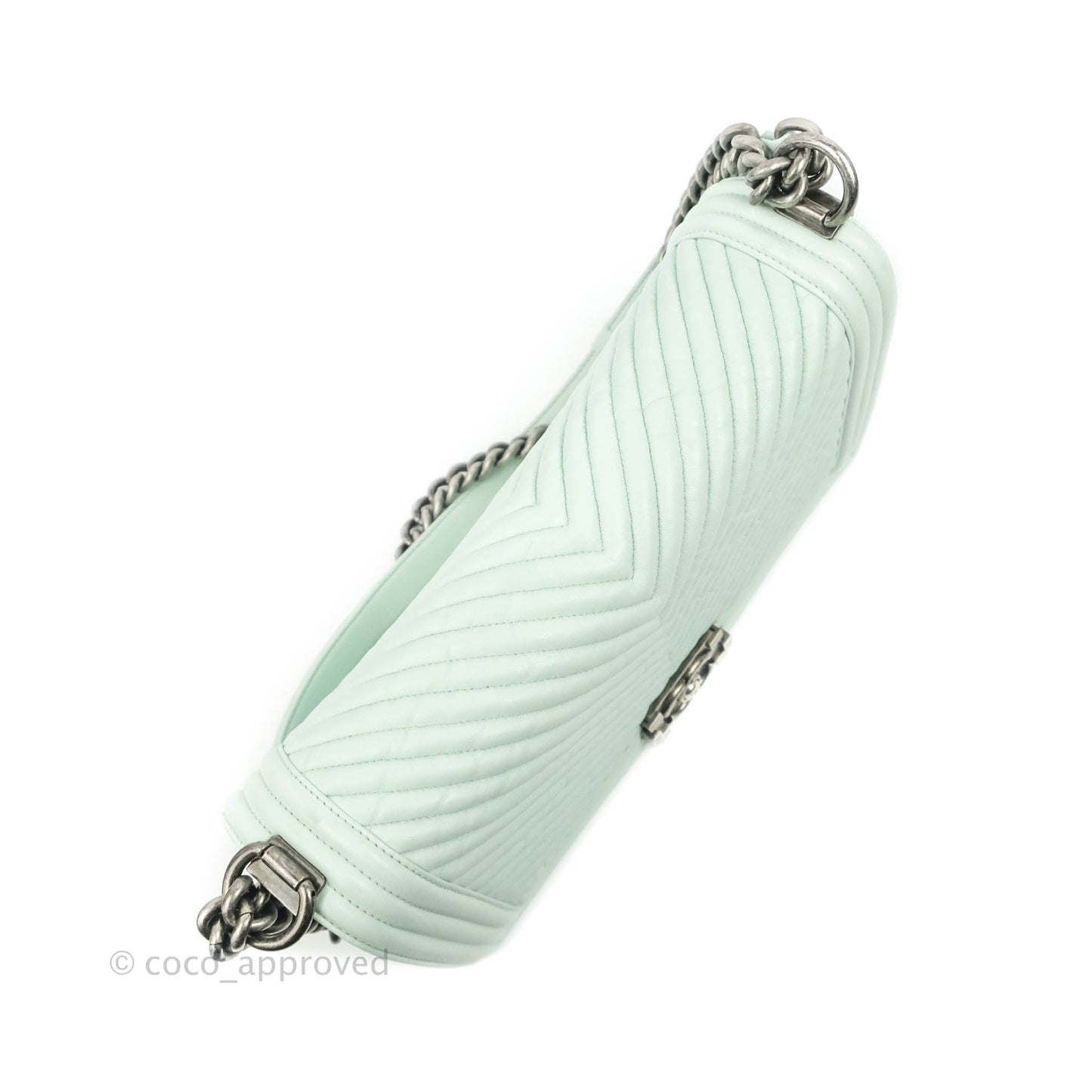 Chanel New Medium Chevron Boy Mint Crumpled Calfskin Ruthenium Hardware