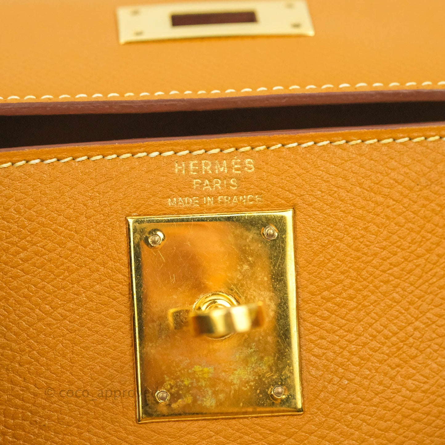 Hermès Vintage Kelly 28 Gold Epsom Gold Hardware