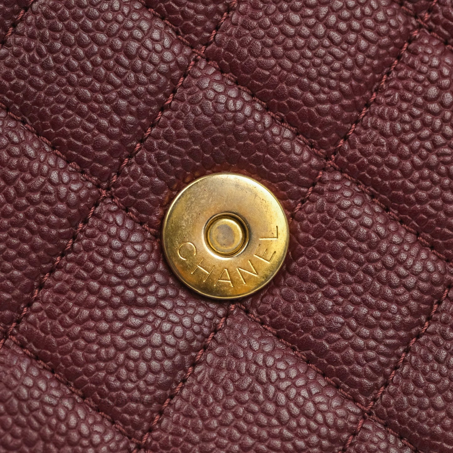 Chanel Quilted Medium CC Filigree Flap Burgundy Black Caviar