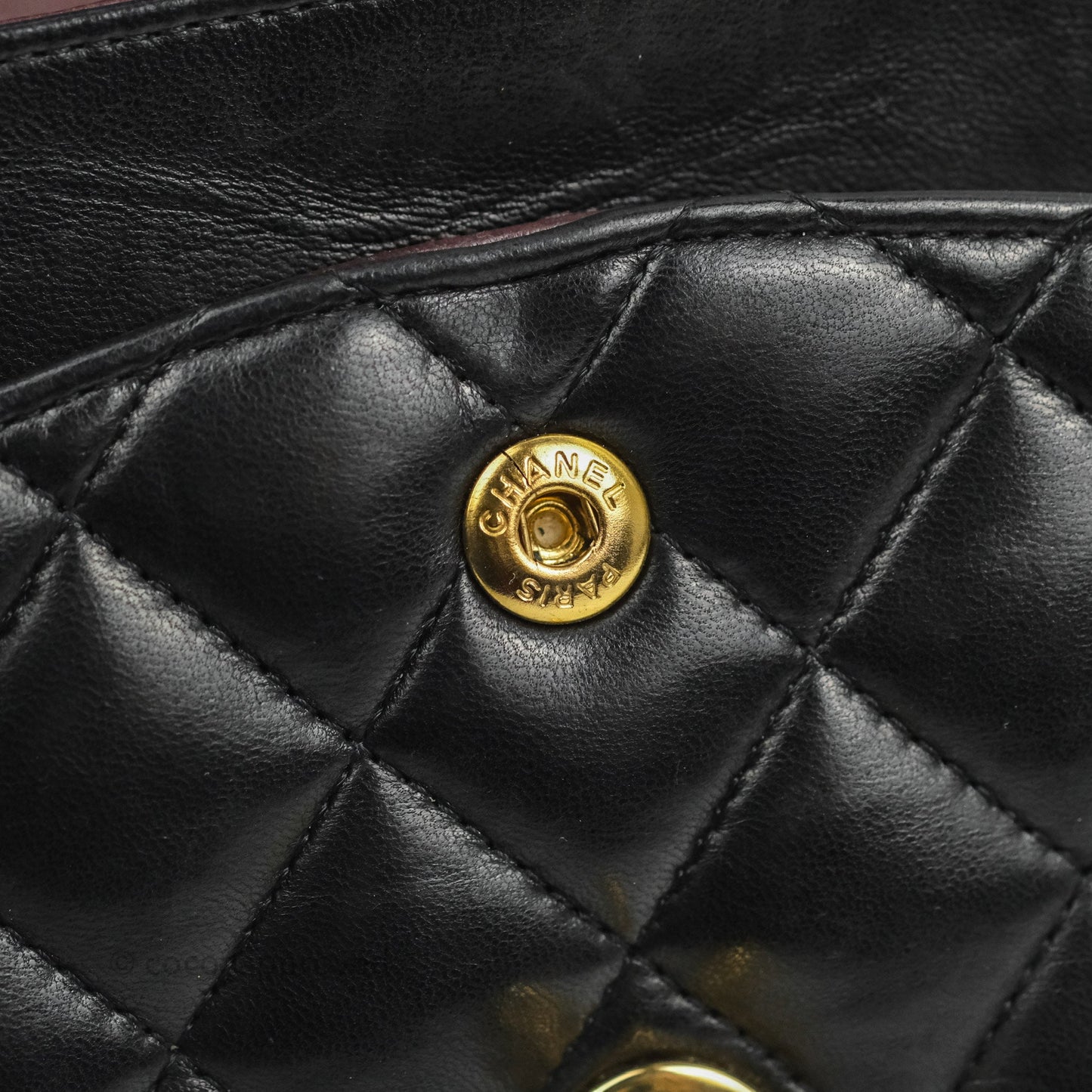 Chanel Classic M/L Medium Double Flap Black Lambskin Gold Hardware