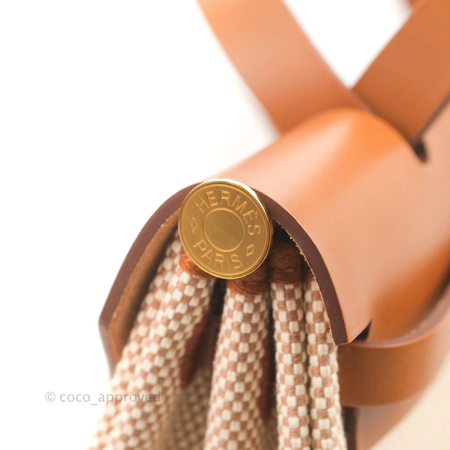 Hermès Herbag Zip 31 Retourne Criss Viking Ecru-Beige/Fauve Canvas Gold Hardware